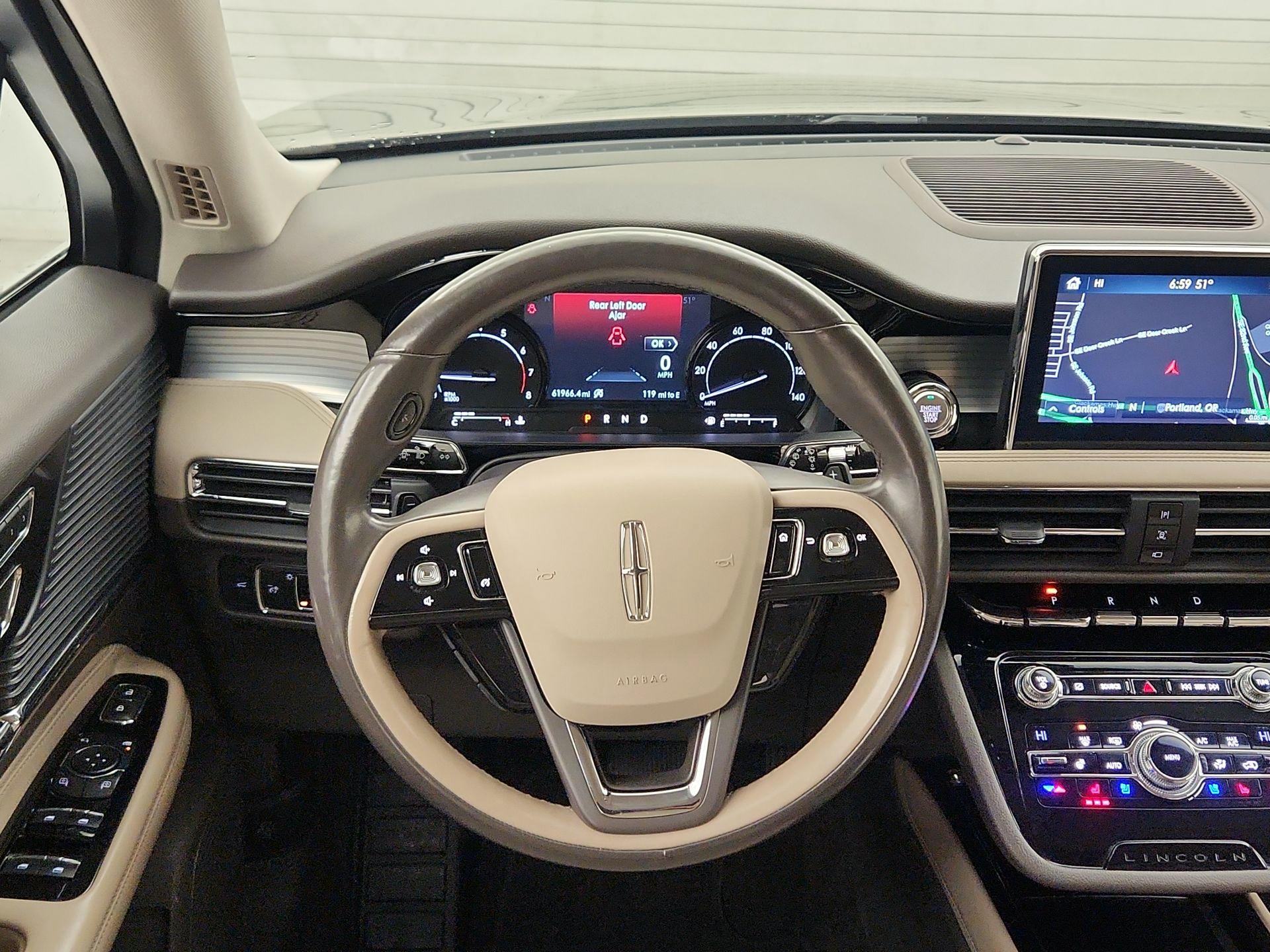 Thumbnail: 2020 Lincoln Corsair - 10