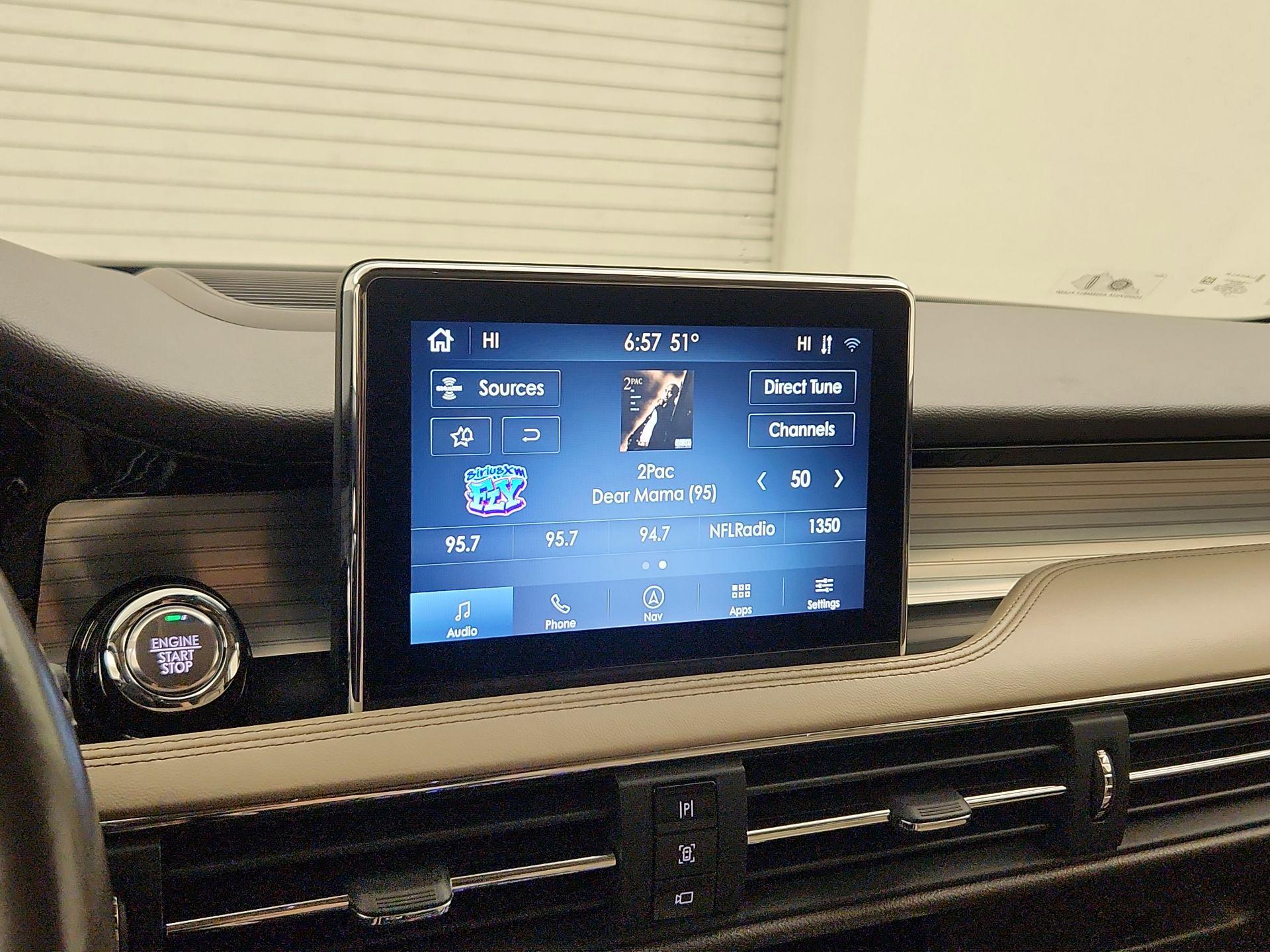 Thumbnail: 2020 Lincoln Corsair - 16