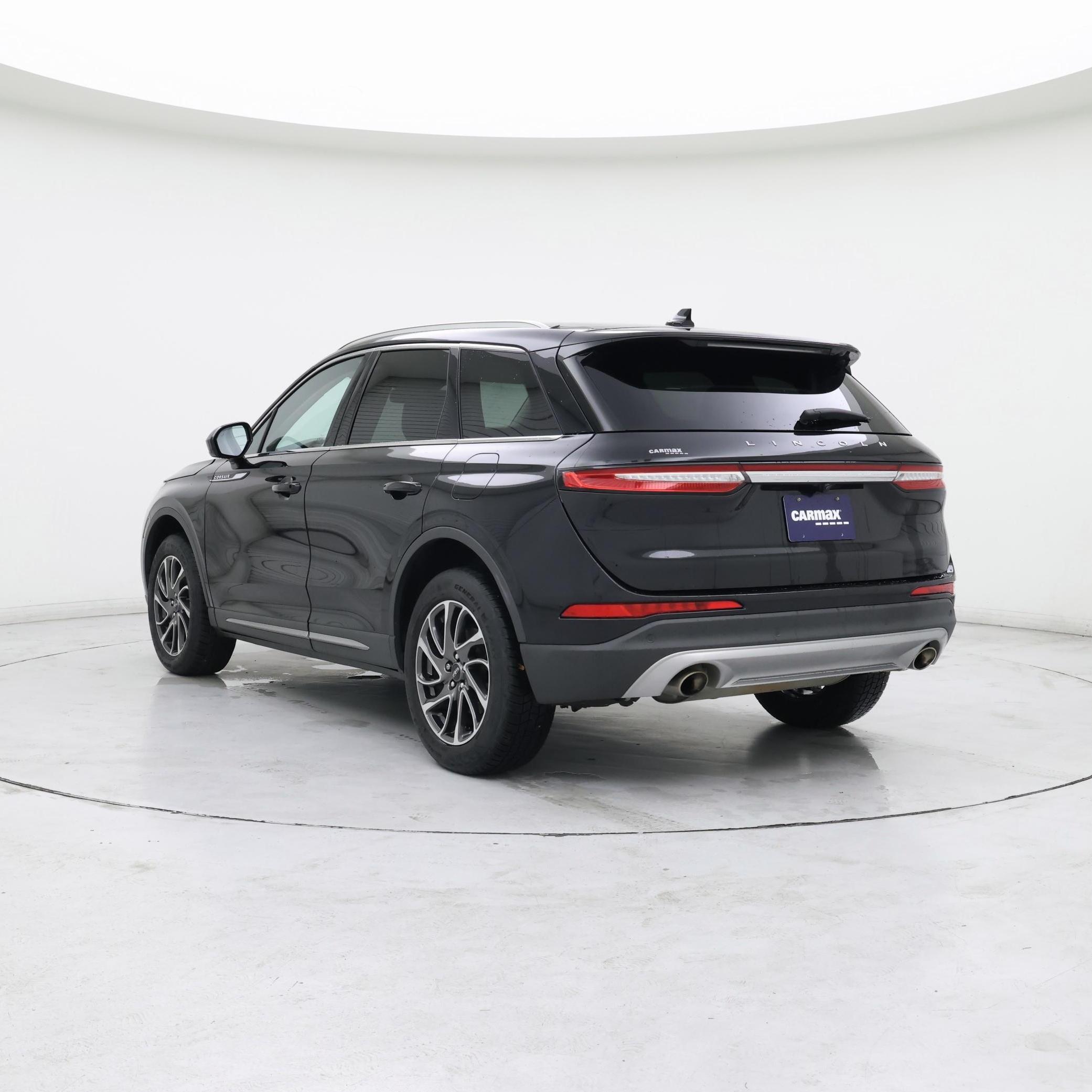 Thumbnail: 2020 Lincoln Corsair - 2