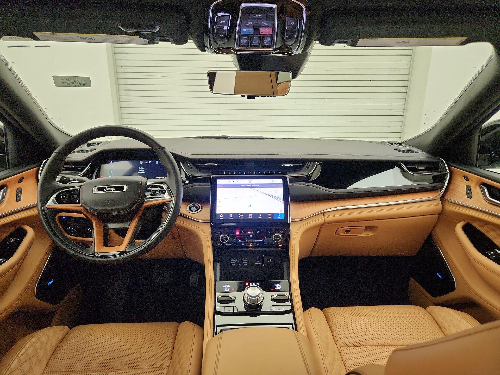 Thumbnail: 2024 Jeep Grand Cherokee - 9