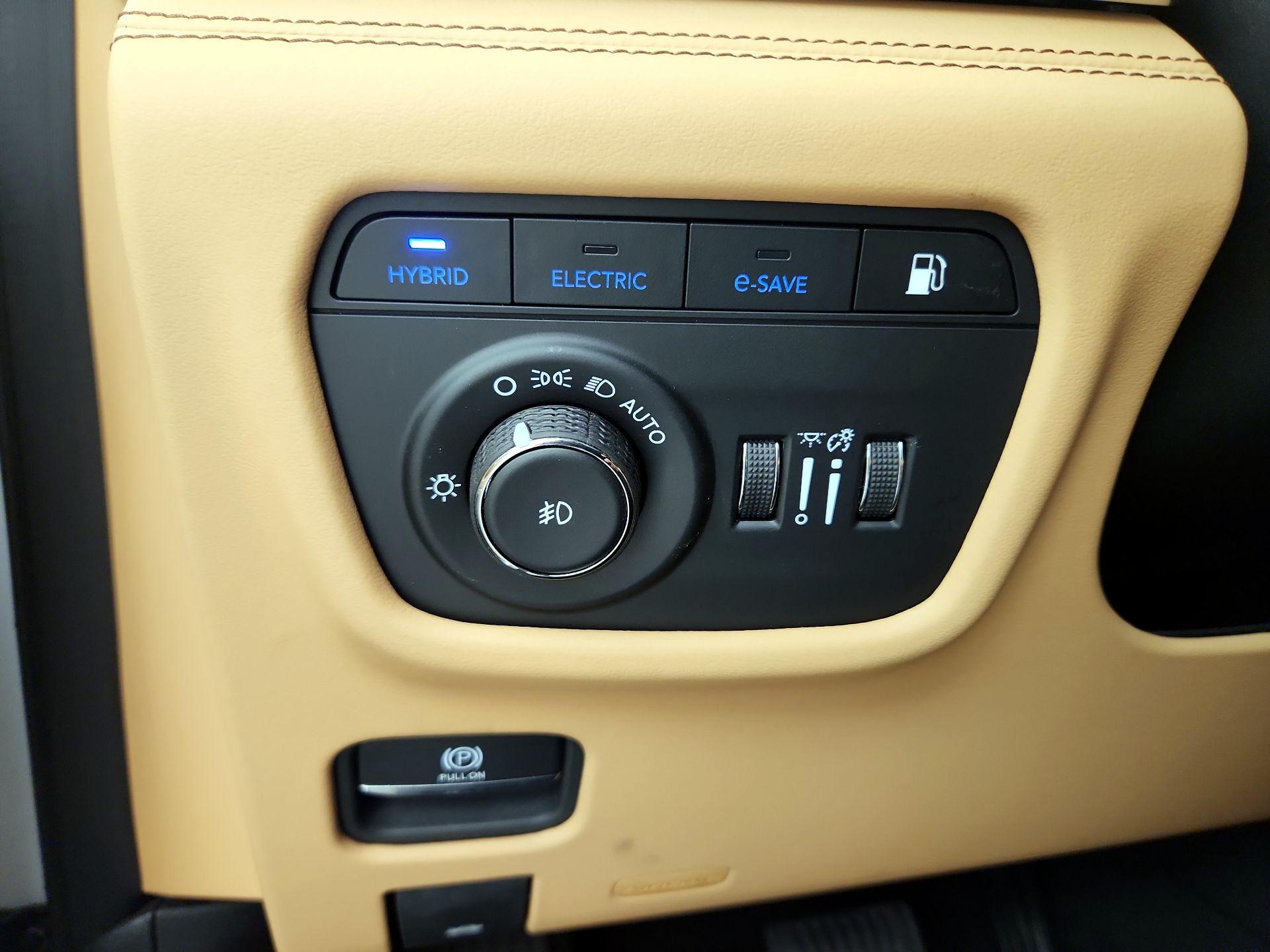 Thumbnail: 2024 Jeep Grand Cherokee - 13