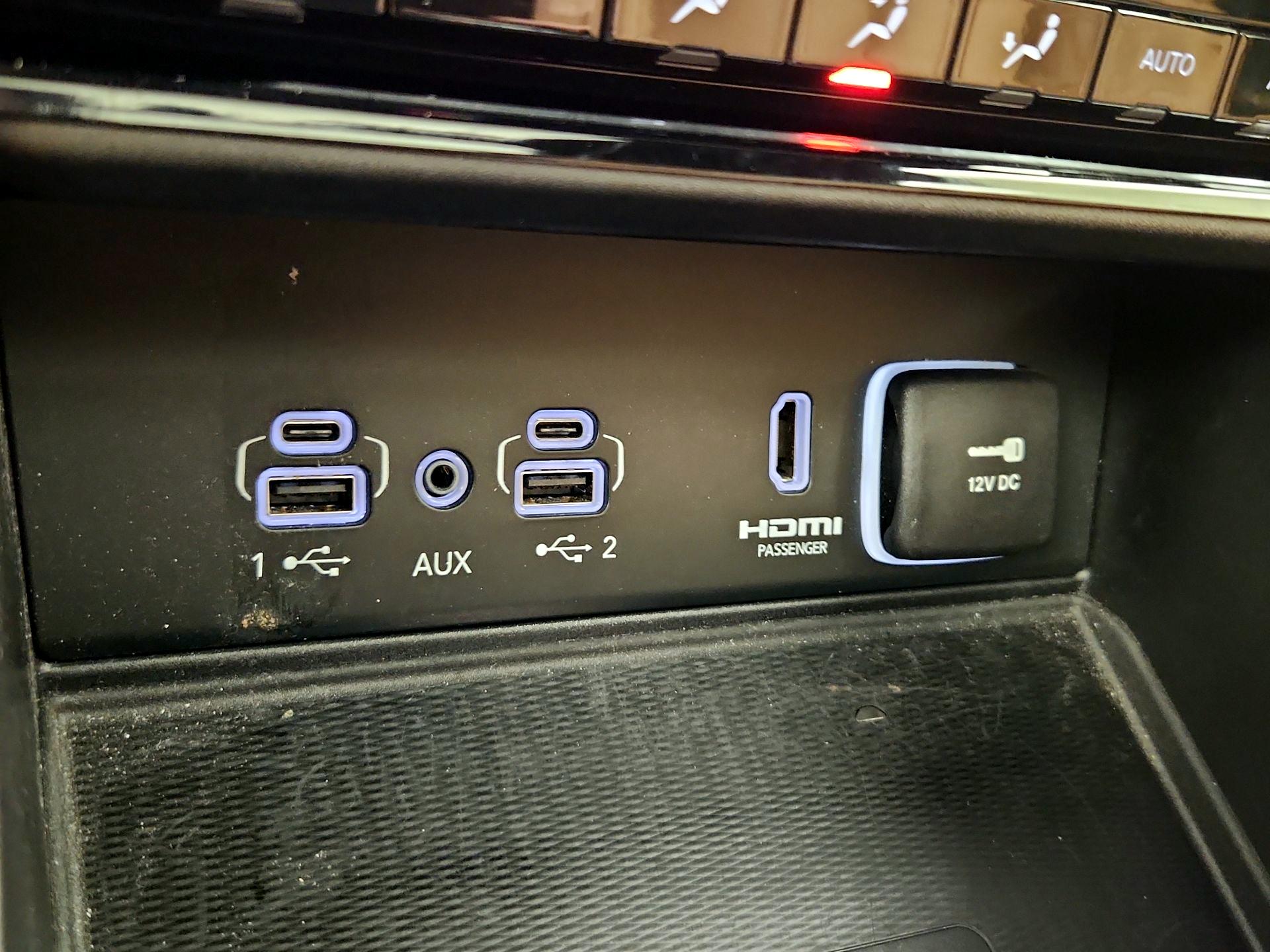 Thumbnail: 2024 Jeep Grand Cherokee - 19