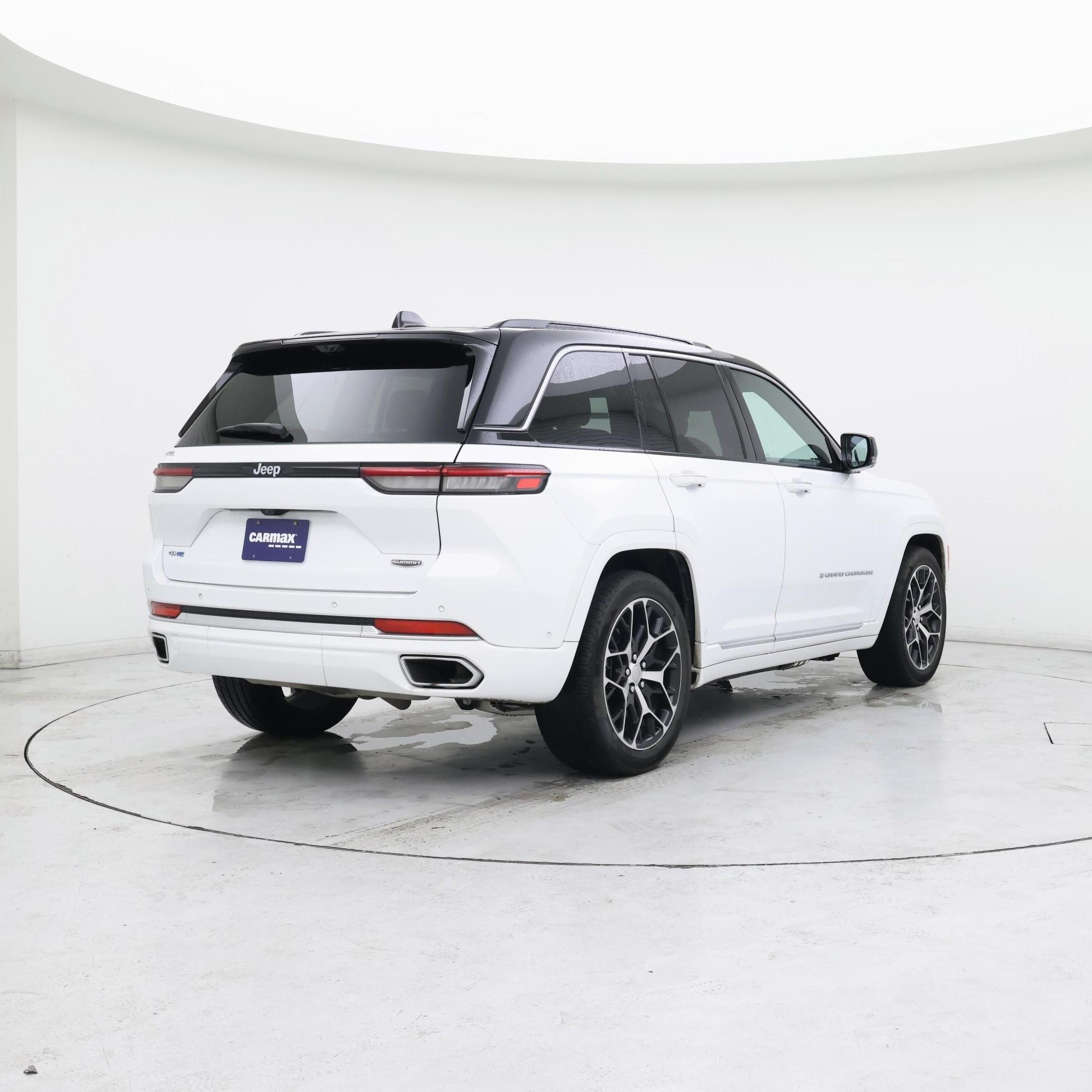 Thumbnail: 2024 Jeep Grand Cherokee - 8