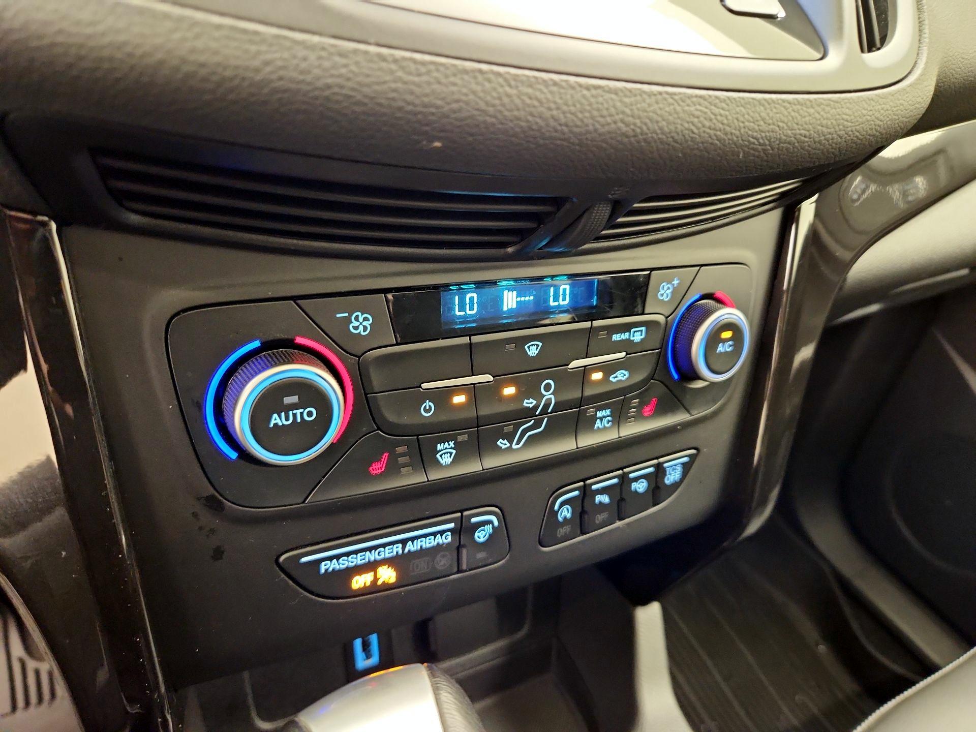 Thumbnail: 2018 Ford Escape - 17