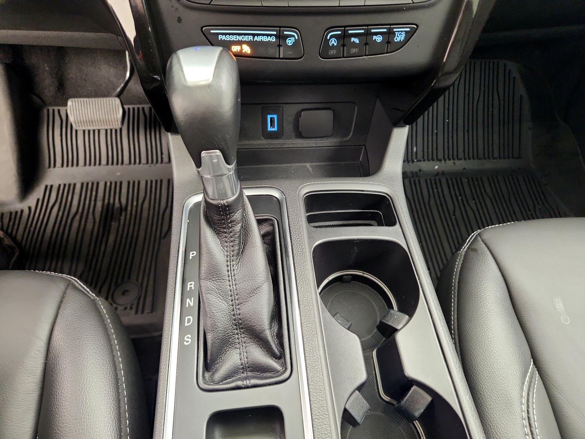 Thumbnail: 2018 Ford Escape - 18