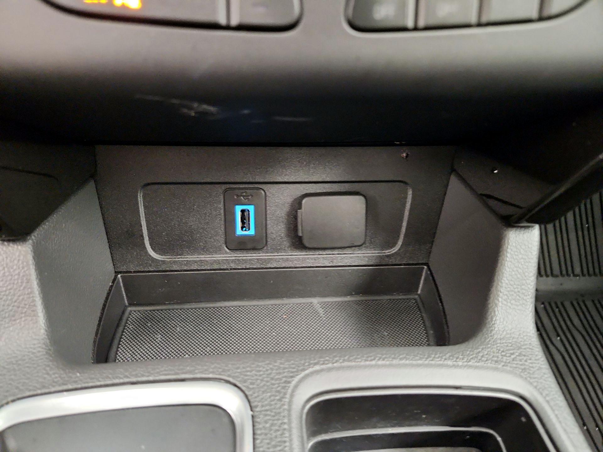 Thumbnail: 2018 Ford Escape - 19