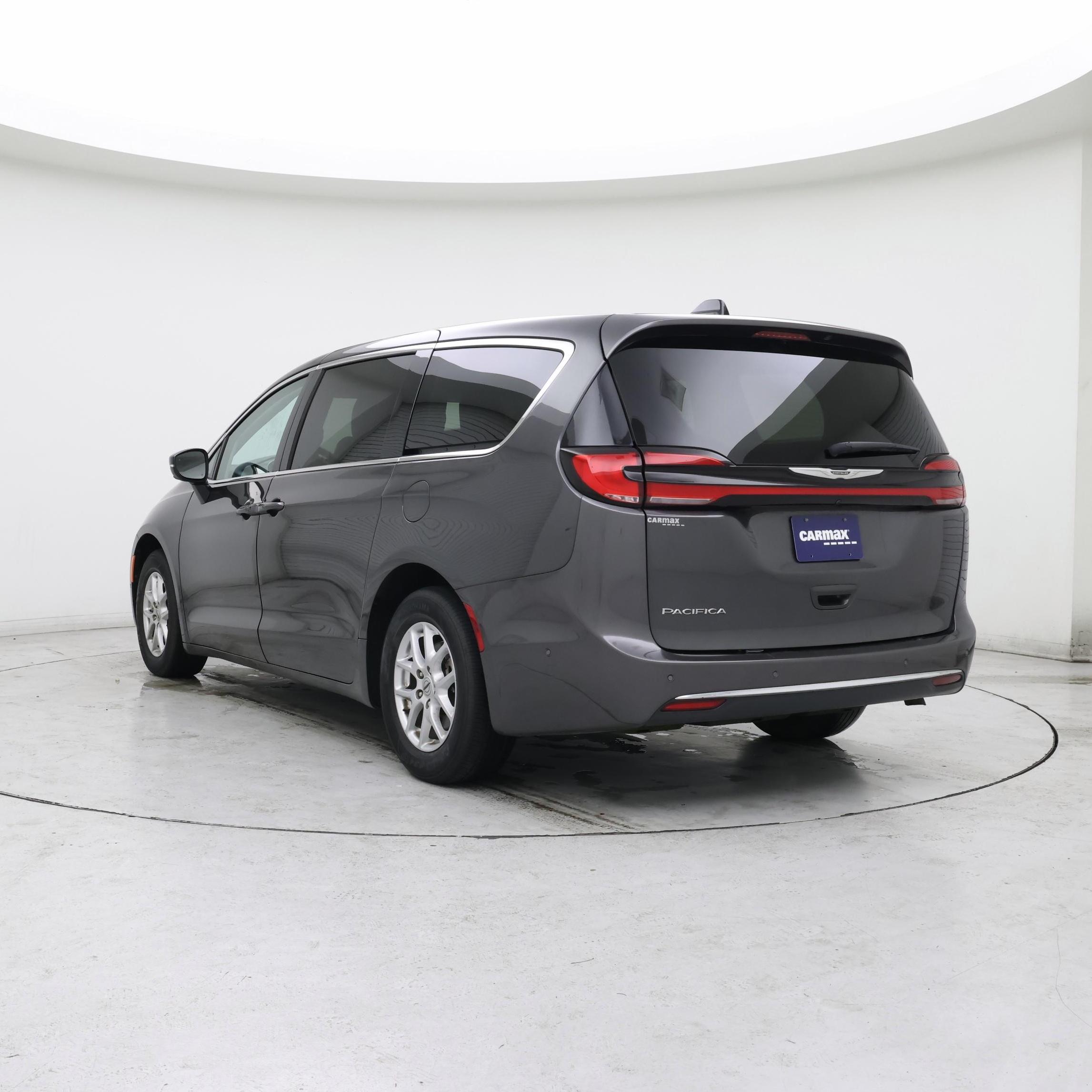 Thumbnail: 2023 Chrysler Pacifica - 2