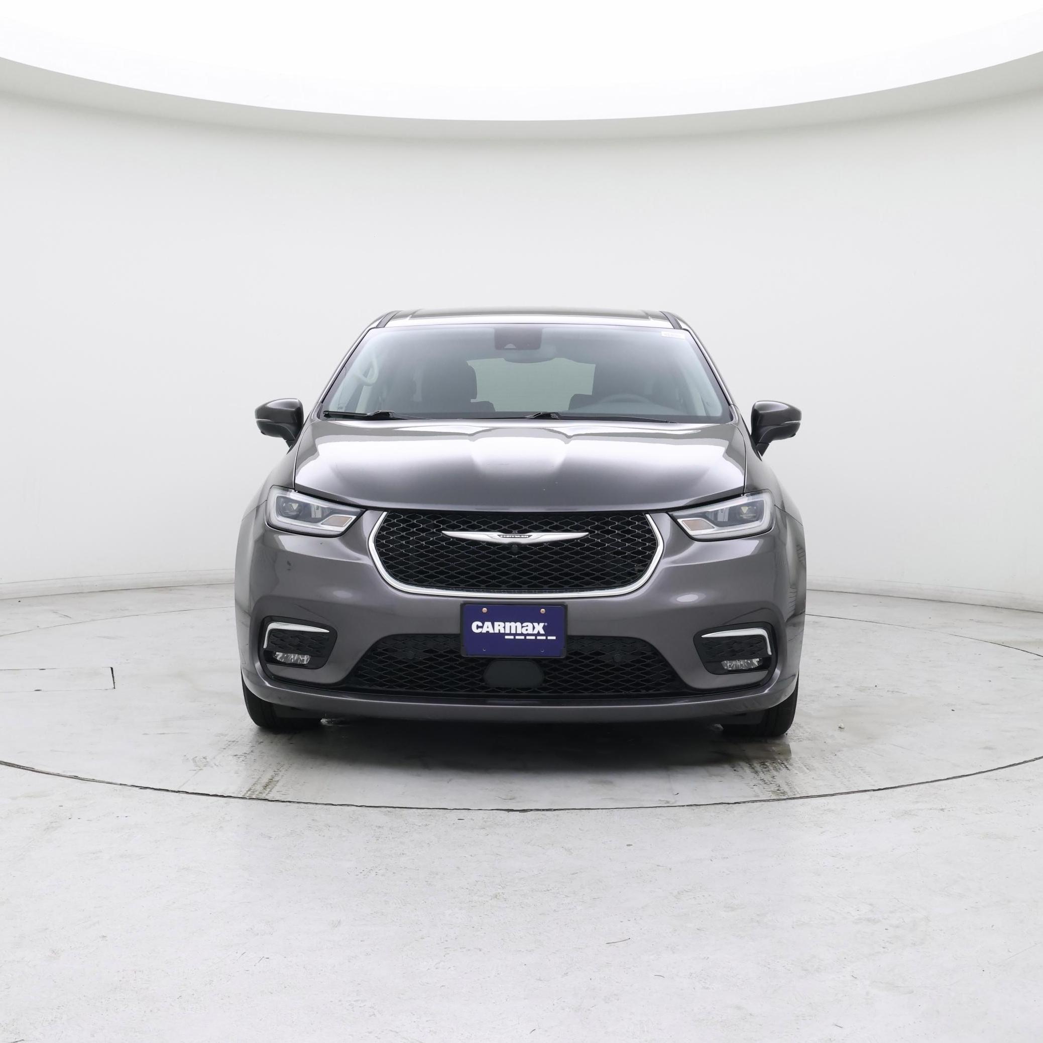 Thumbnail: 2023 Chrysler Pacifica - 5