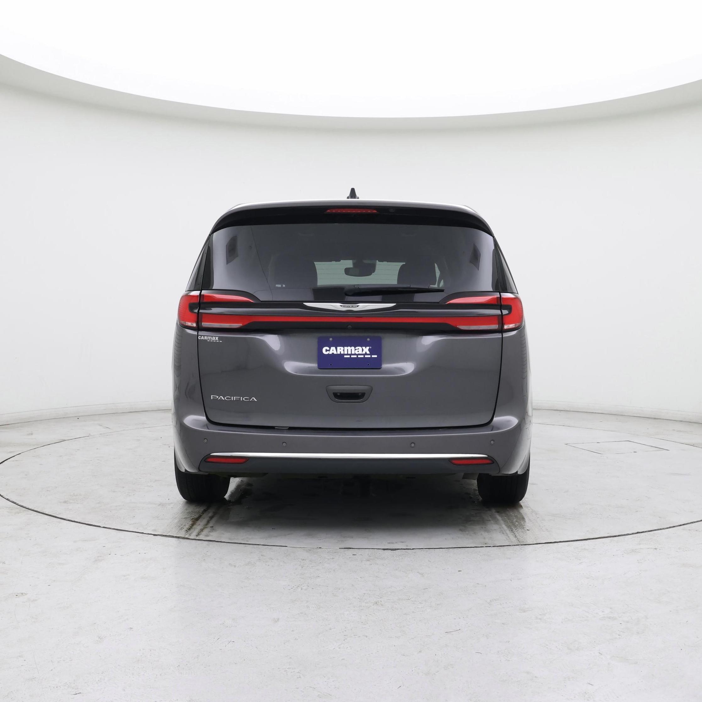 Thumbnail: 2023 Chrysler Pacifica - 6