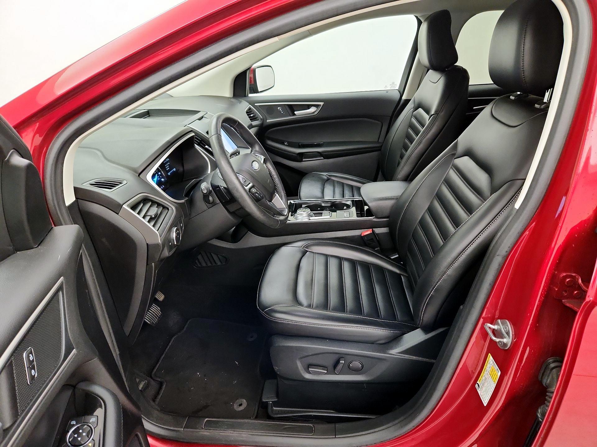 Thumbnail: 2020 Ford Edge - 11