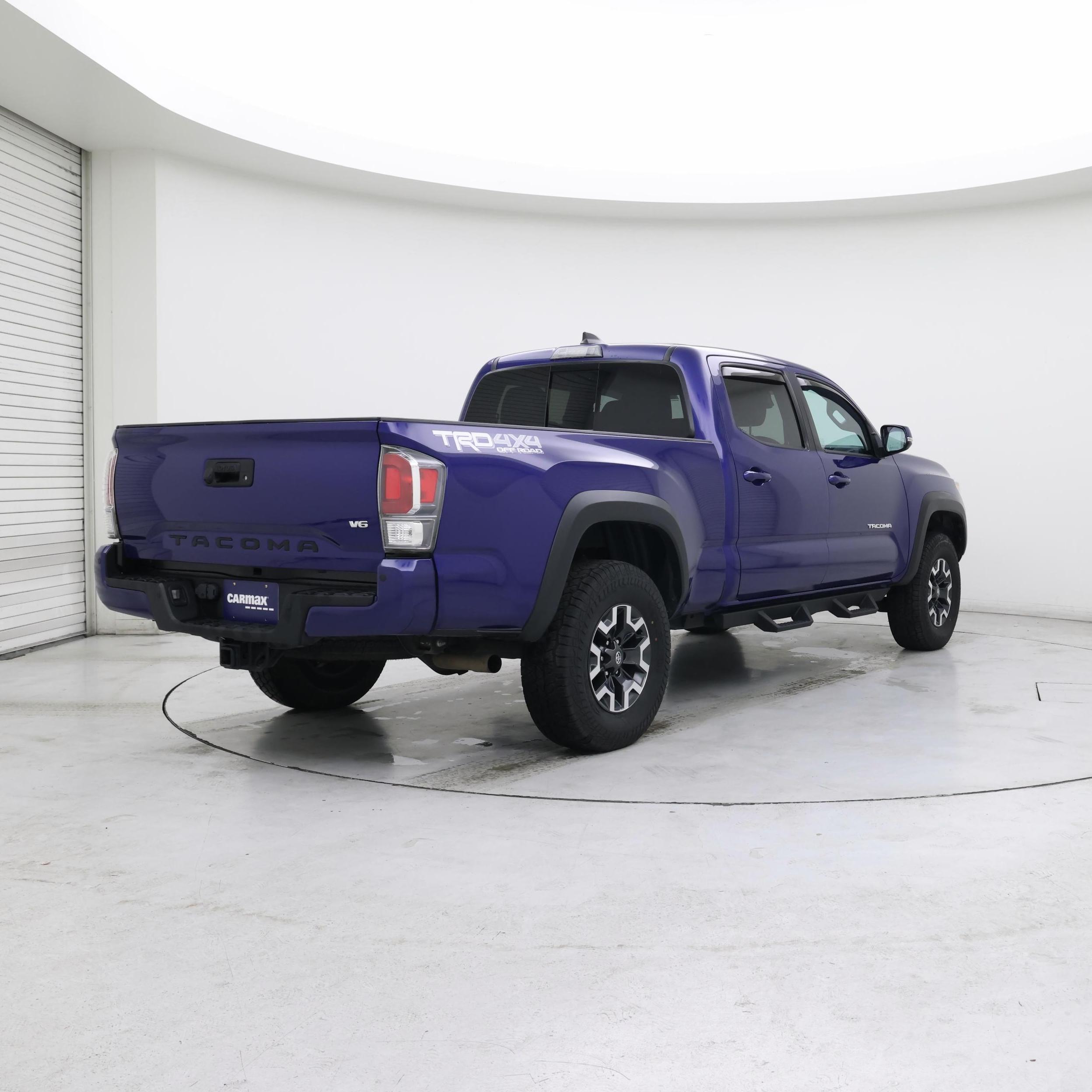 Thumbnail: 2022 Toyota Tacoma - 8