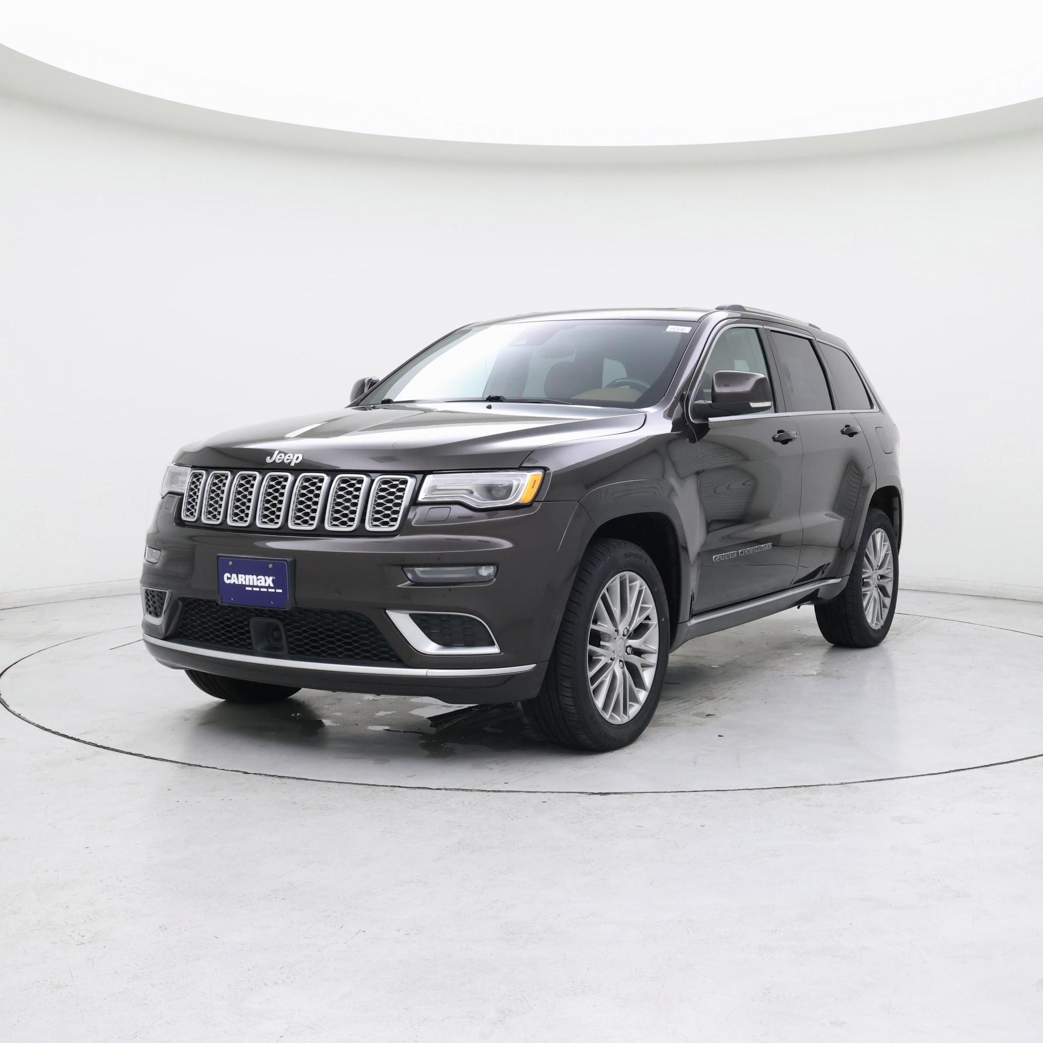 Thumbnail: 2017 Jeep Grand Cherokee - 4