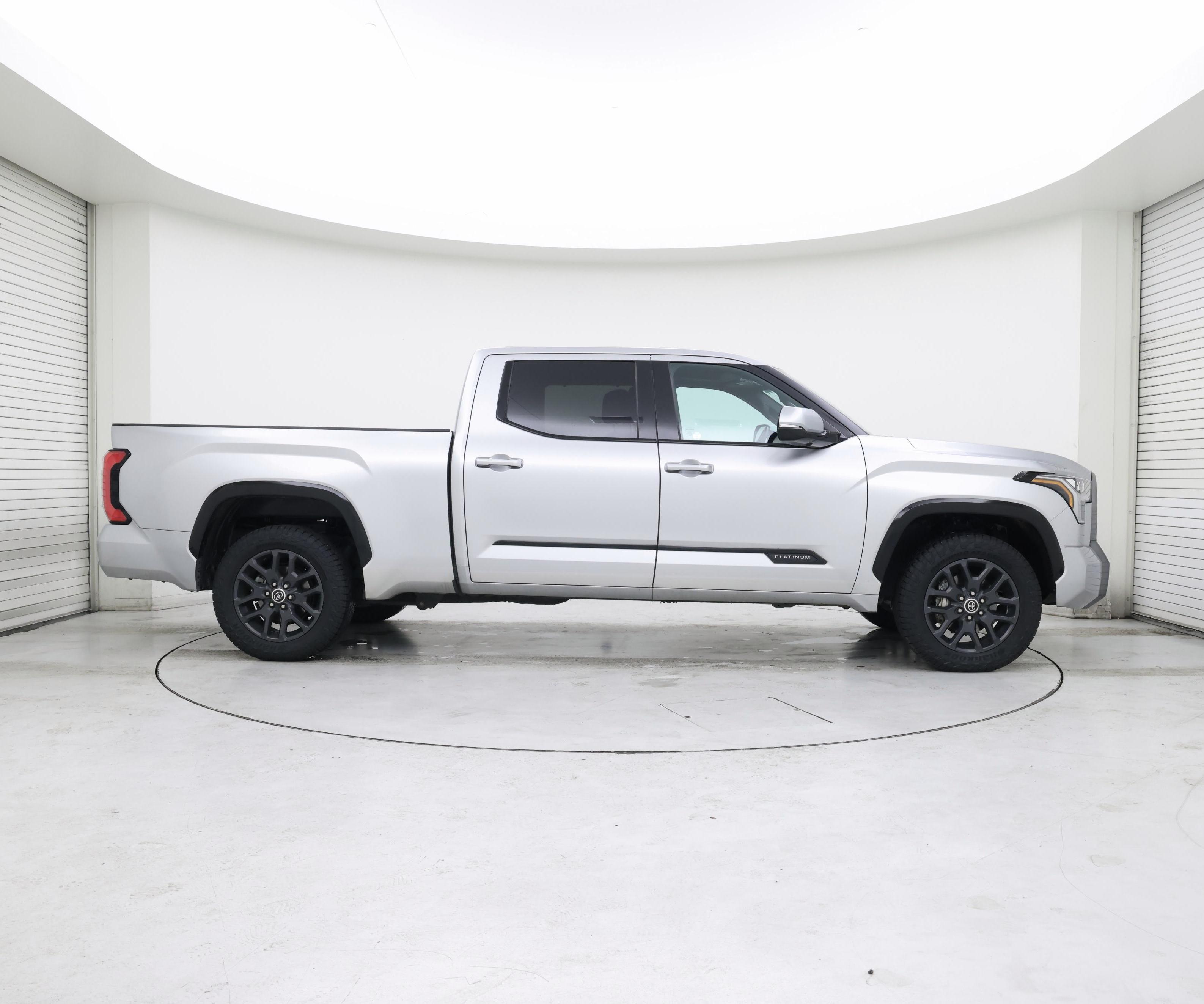 Thumbnail: 2023 Toyota Tundra - 7