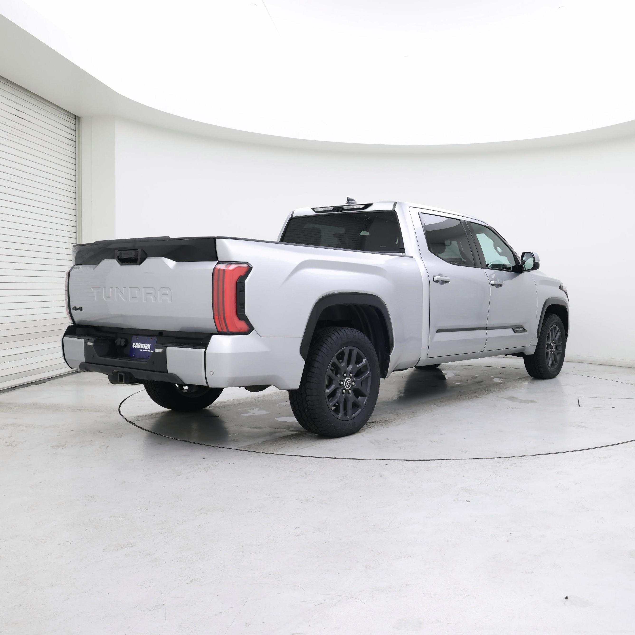 Thumbnail: 2023 Toyota Tundra - 8