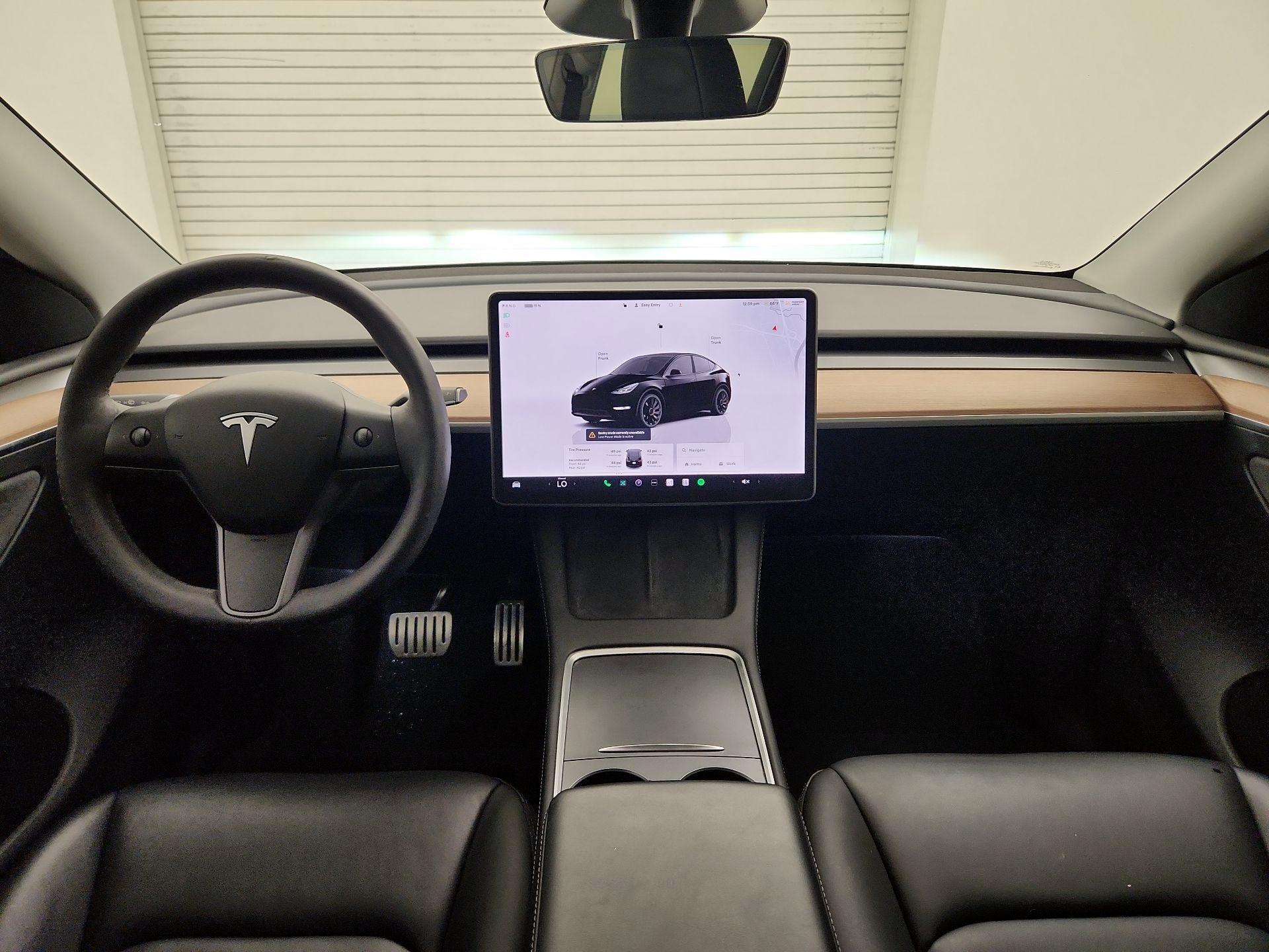 Thumbnail: 2023 Tesla Model Y - 9