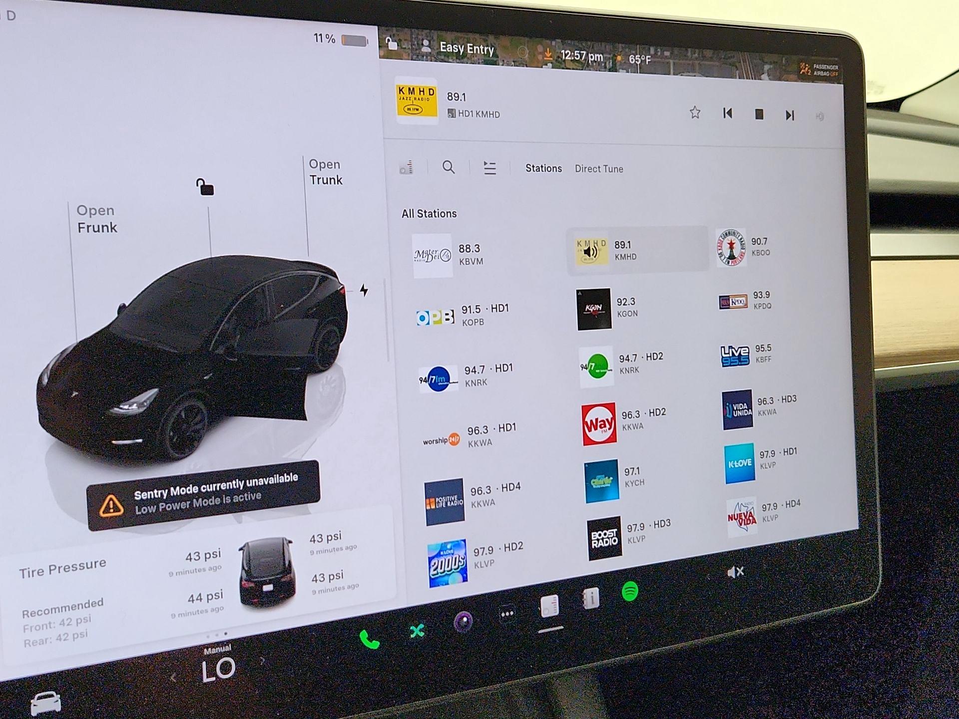 Thumbnail: 2023 Tesla Model Y - 15