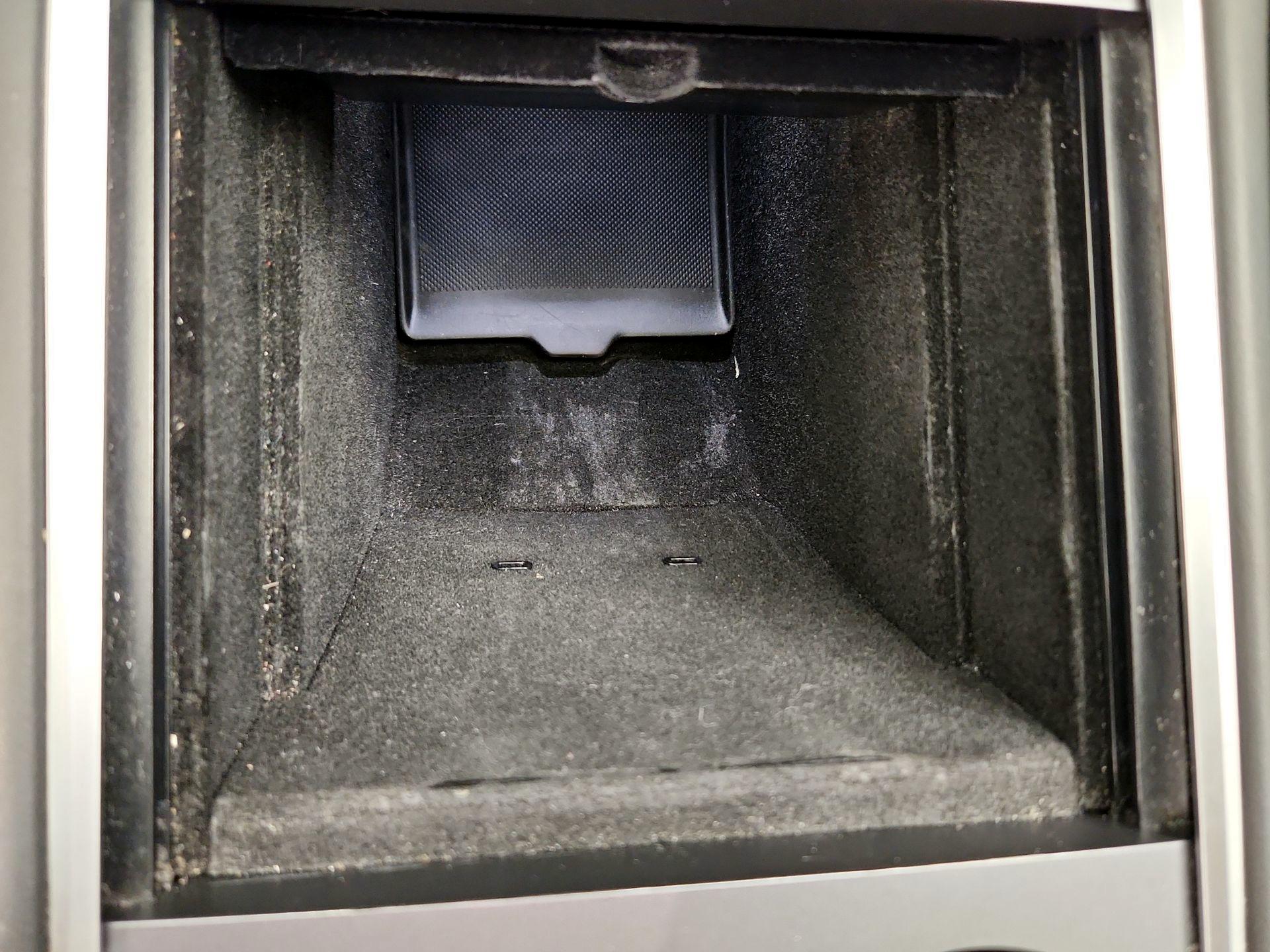 Thumbnail: 2023 Tesla Model Y - 18