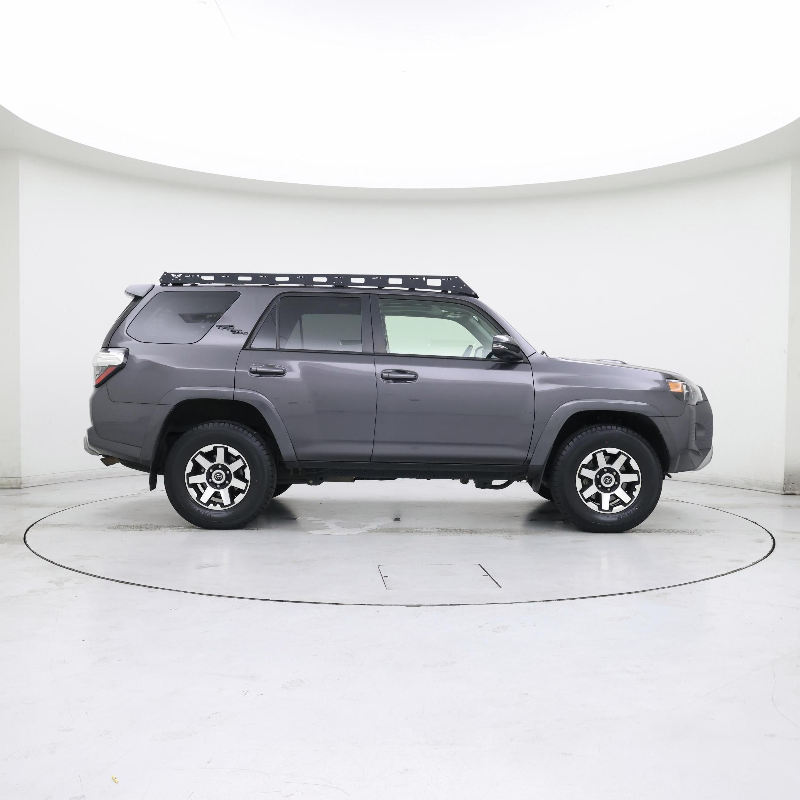 Thumbnail: 2021 Toyota 4Runner - 7
