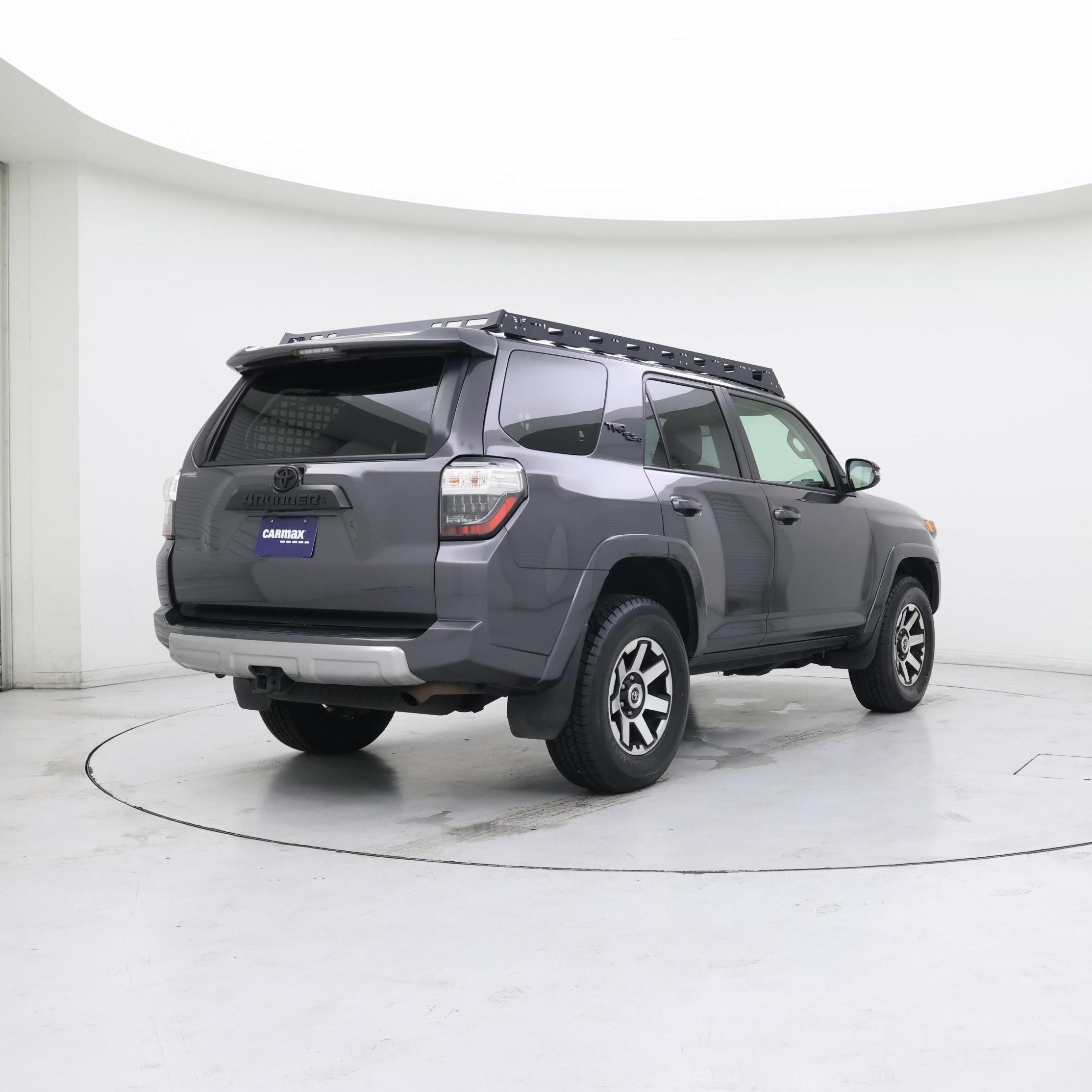 Thumbnail: 2021 Toyota 4Runner - 8