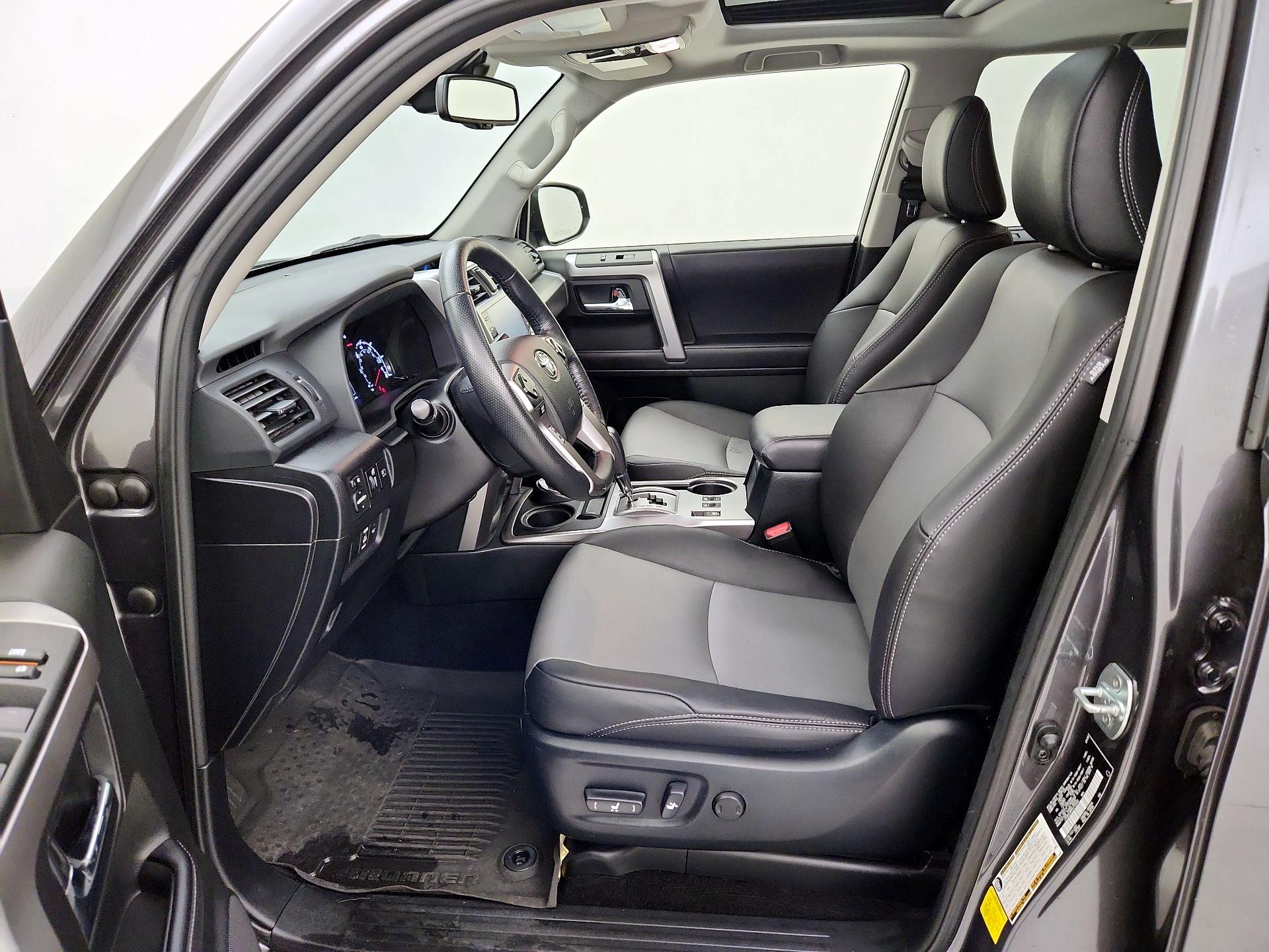 Thumbnail: 2023 Toyota 4Runner - 11