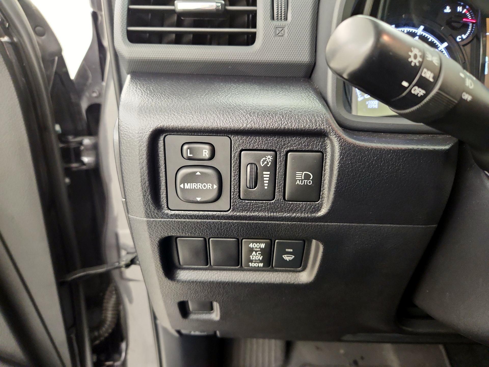 Thumbnail: 2023 Toyota 4Runner - 13