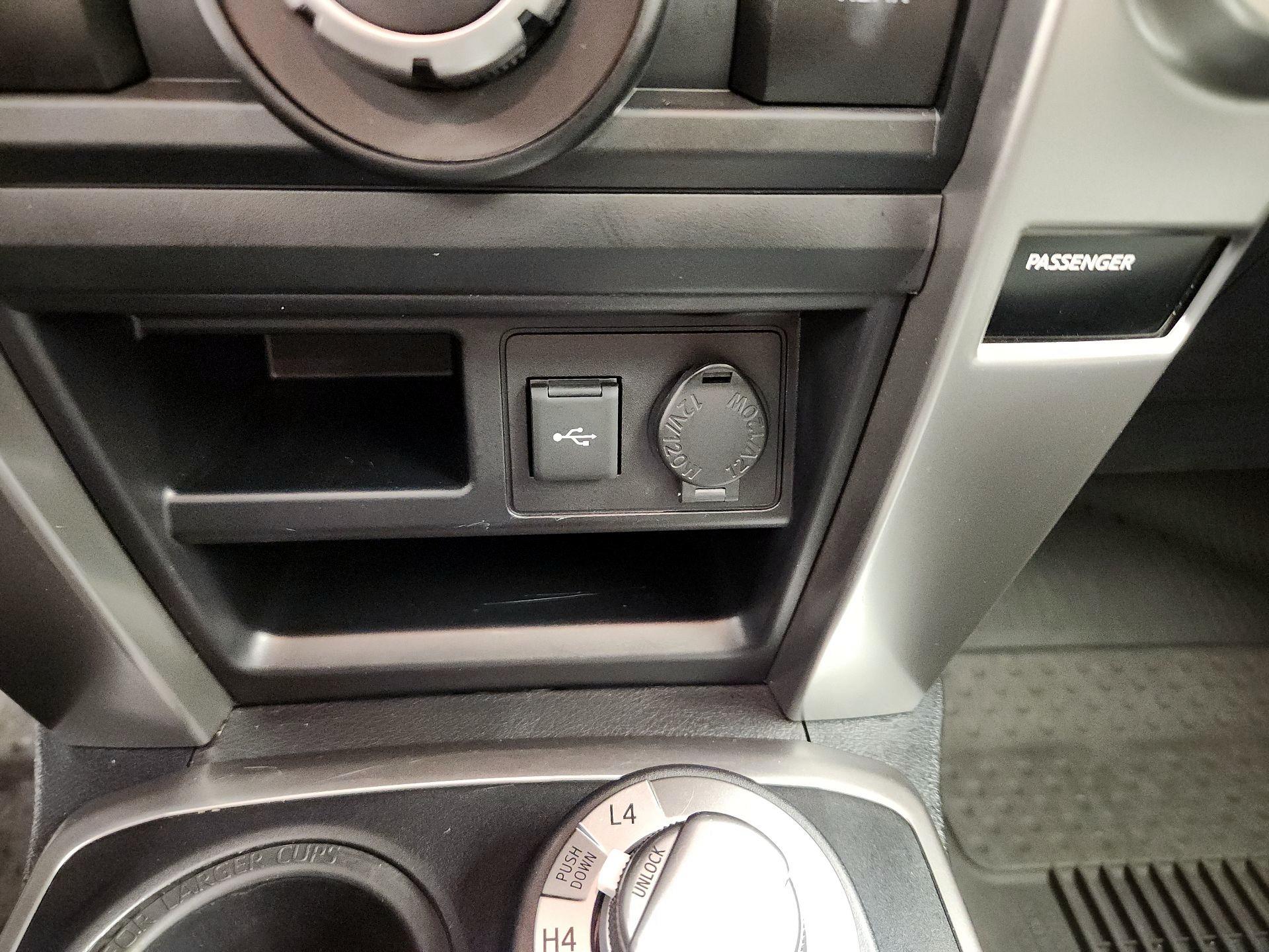 Thumbnail: 2023 Toyota 4Runner - 19