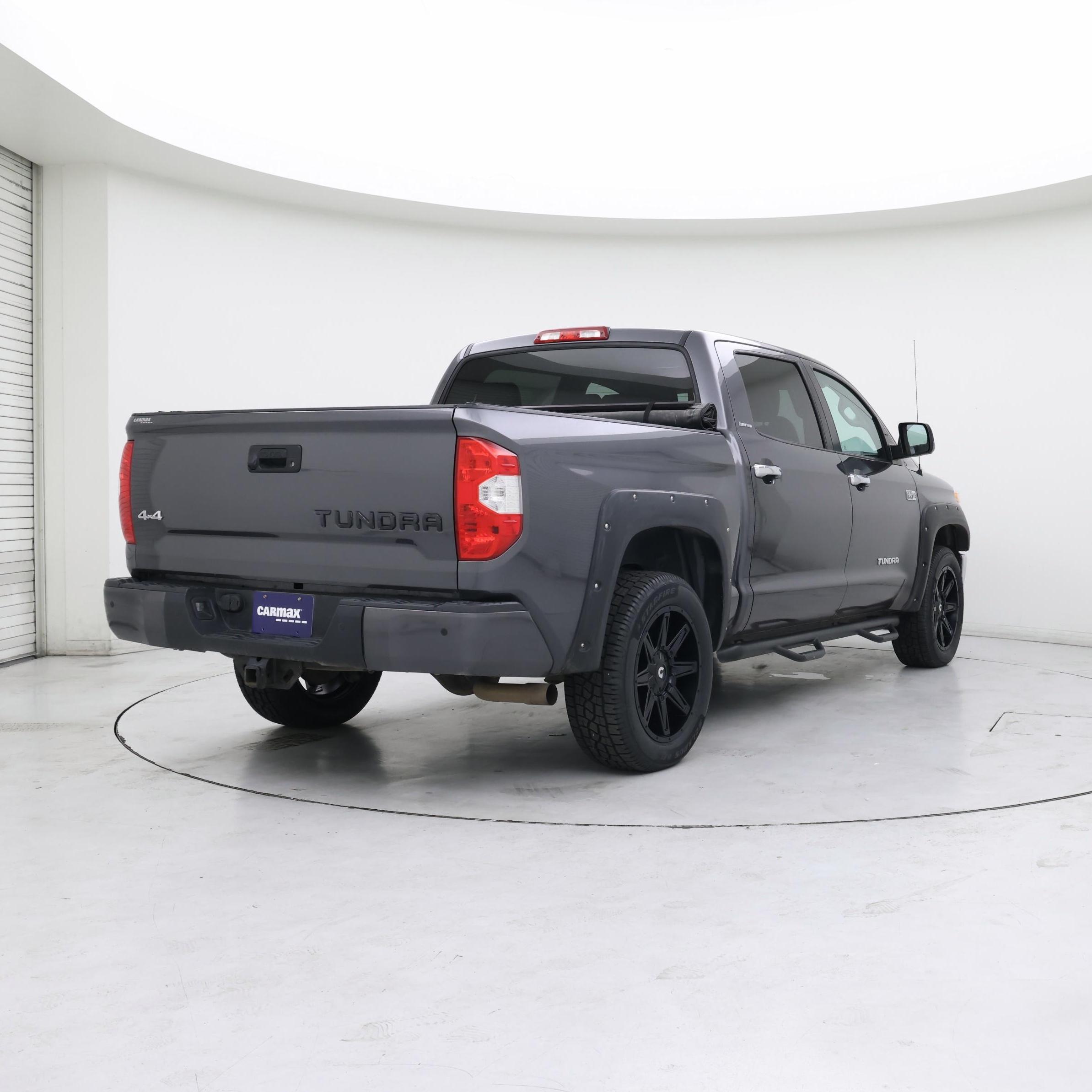 Thumbnail: 2017 Toyota Tundra - 8