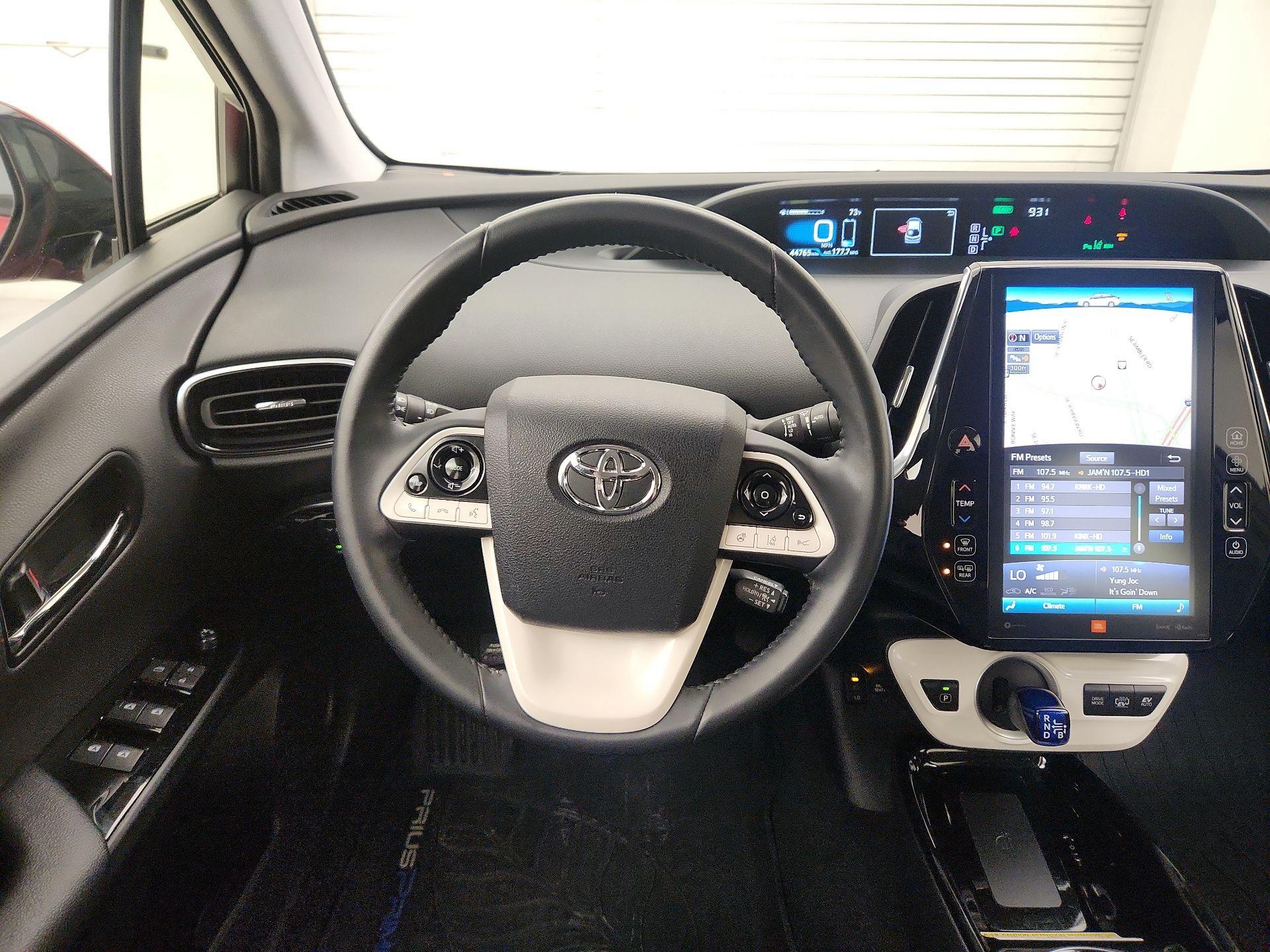 Thumbnail: 2018 Toyota Prius Prime - 10