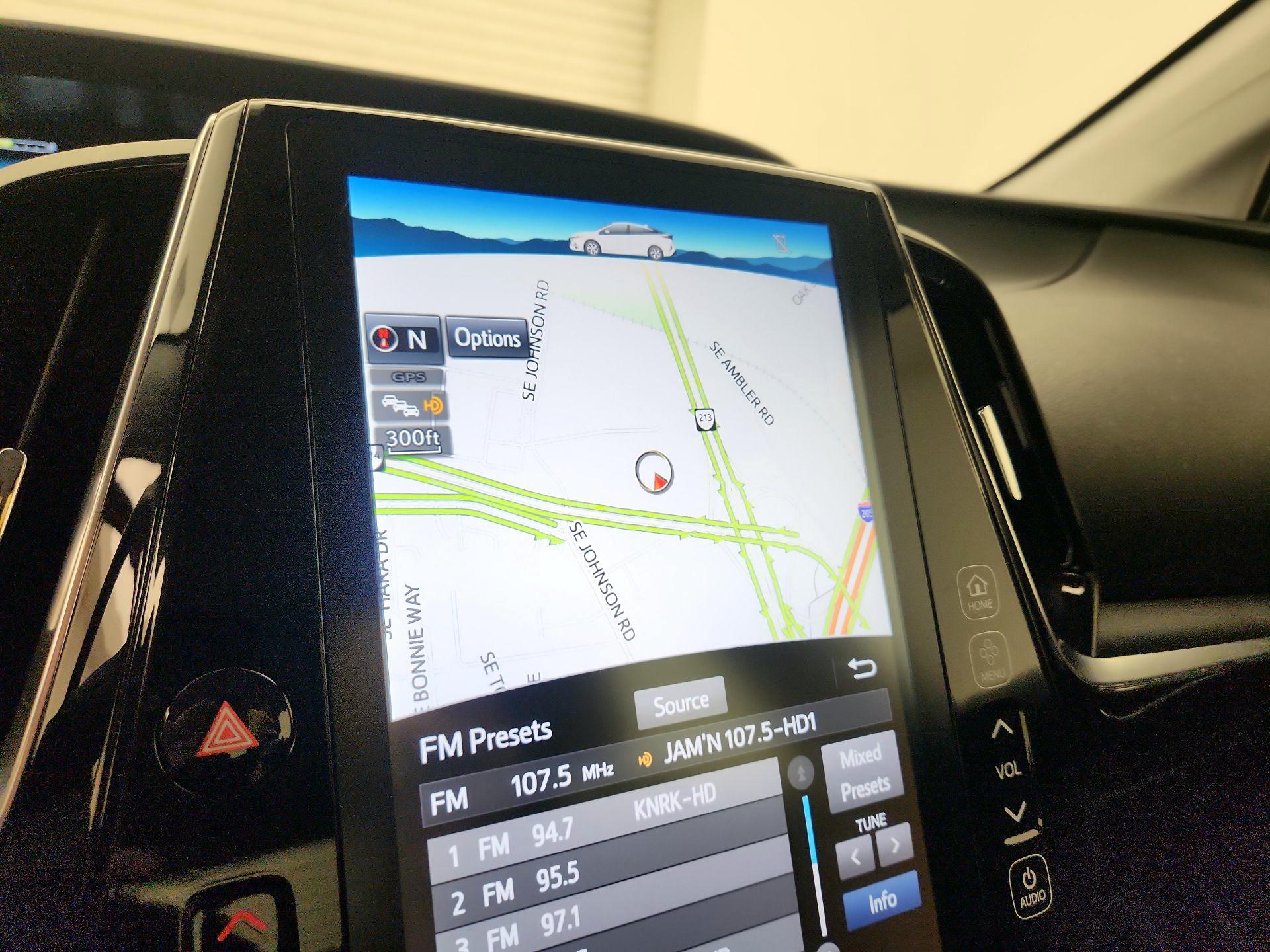 Thumbnail: 2018 Toyota Prius Prime - 14