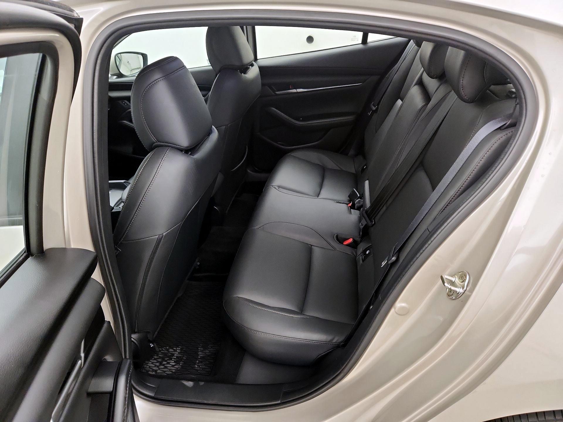 Thumbnail: 2023 Mazda Mazda3 - 20