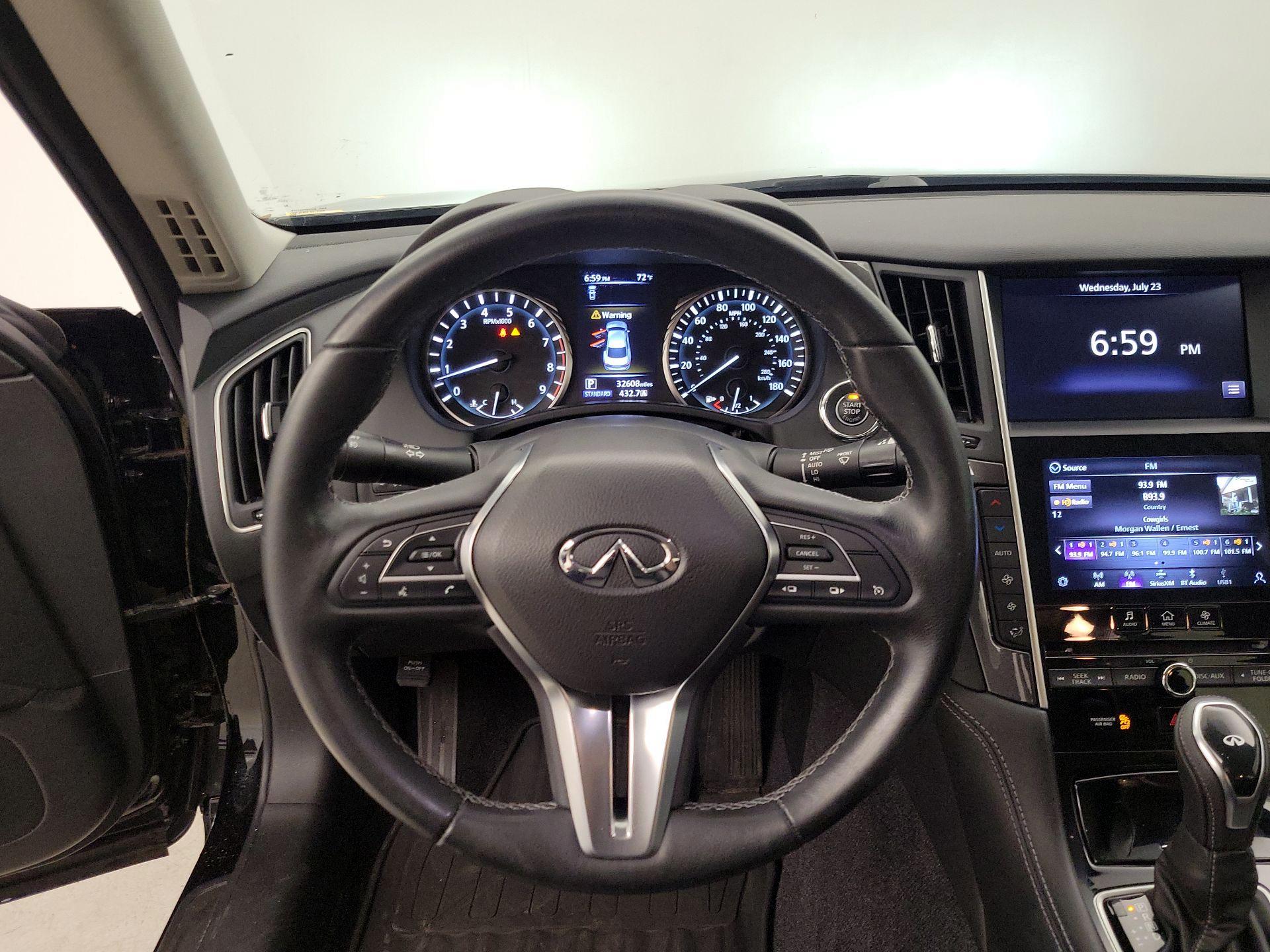 Thumbnail: 2021 INFINITI Q50 - 10