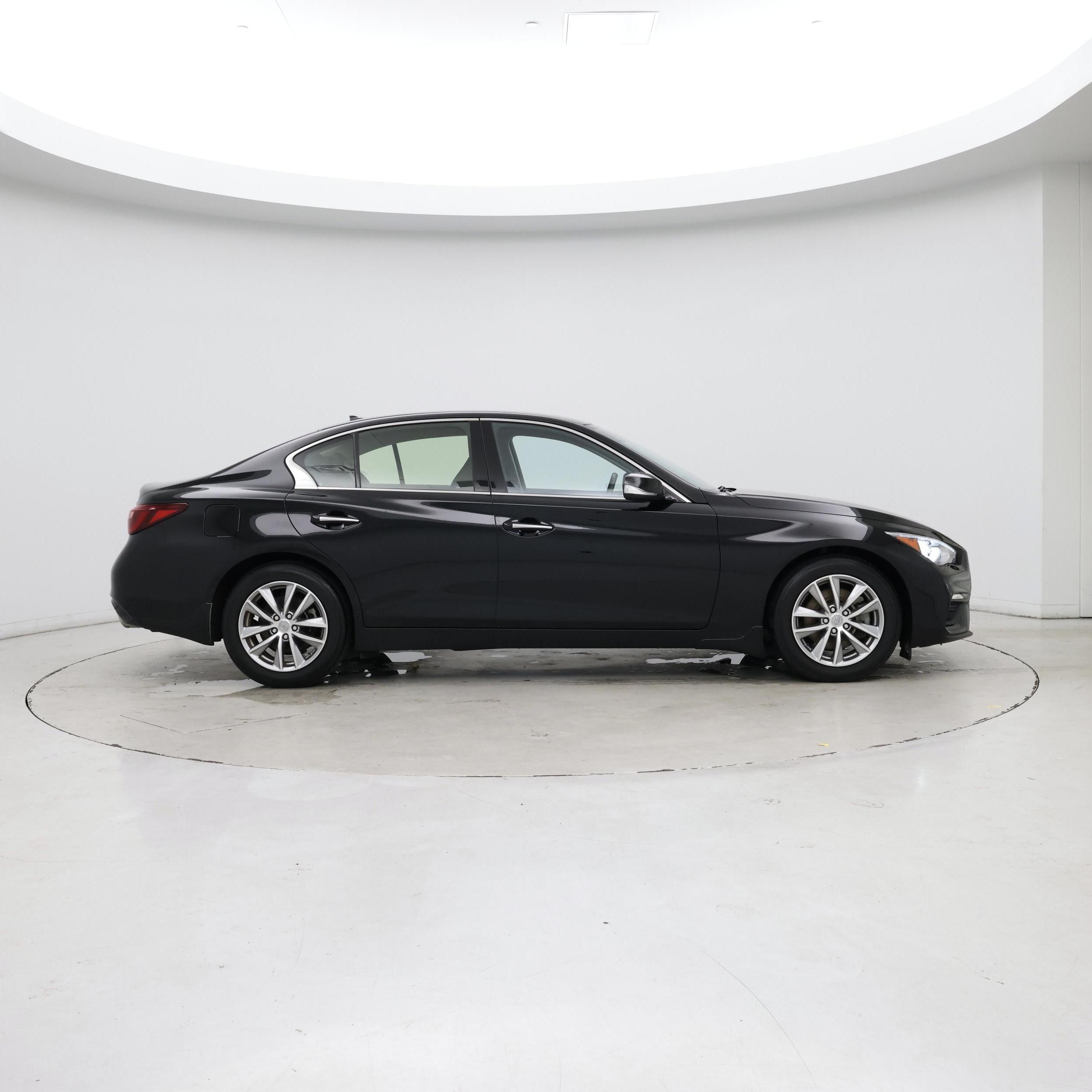 Thumbnail: 2021 INFINITI Q50 - 7
