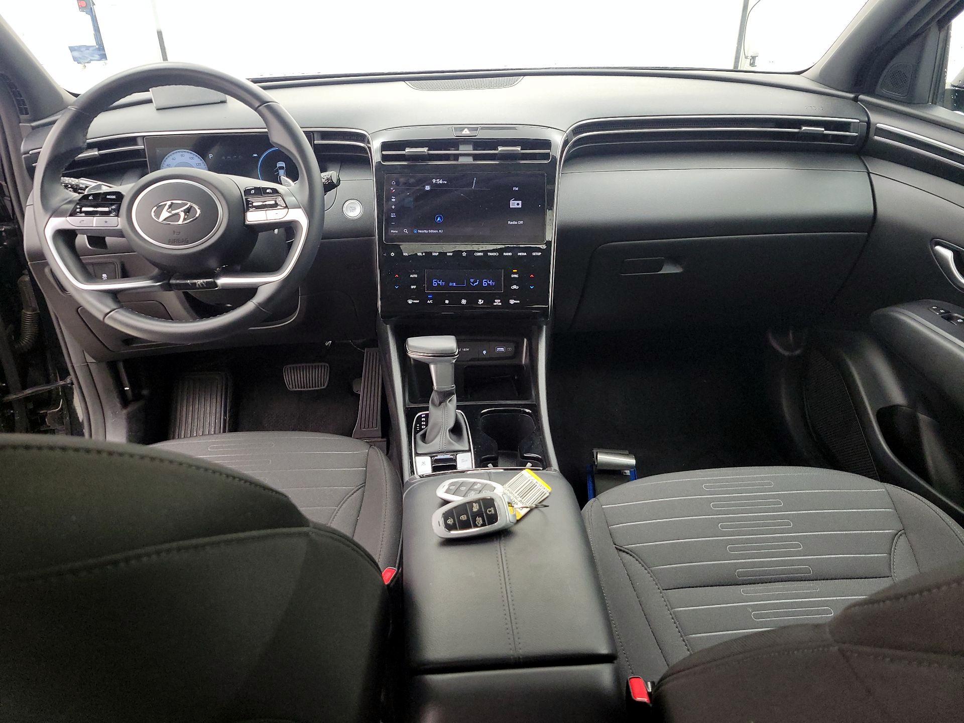 Thumbnail: 2023 Hyundai Santa Cruz - 9