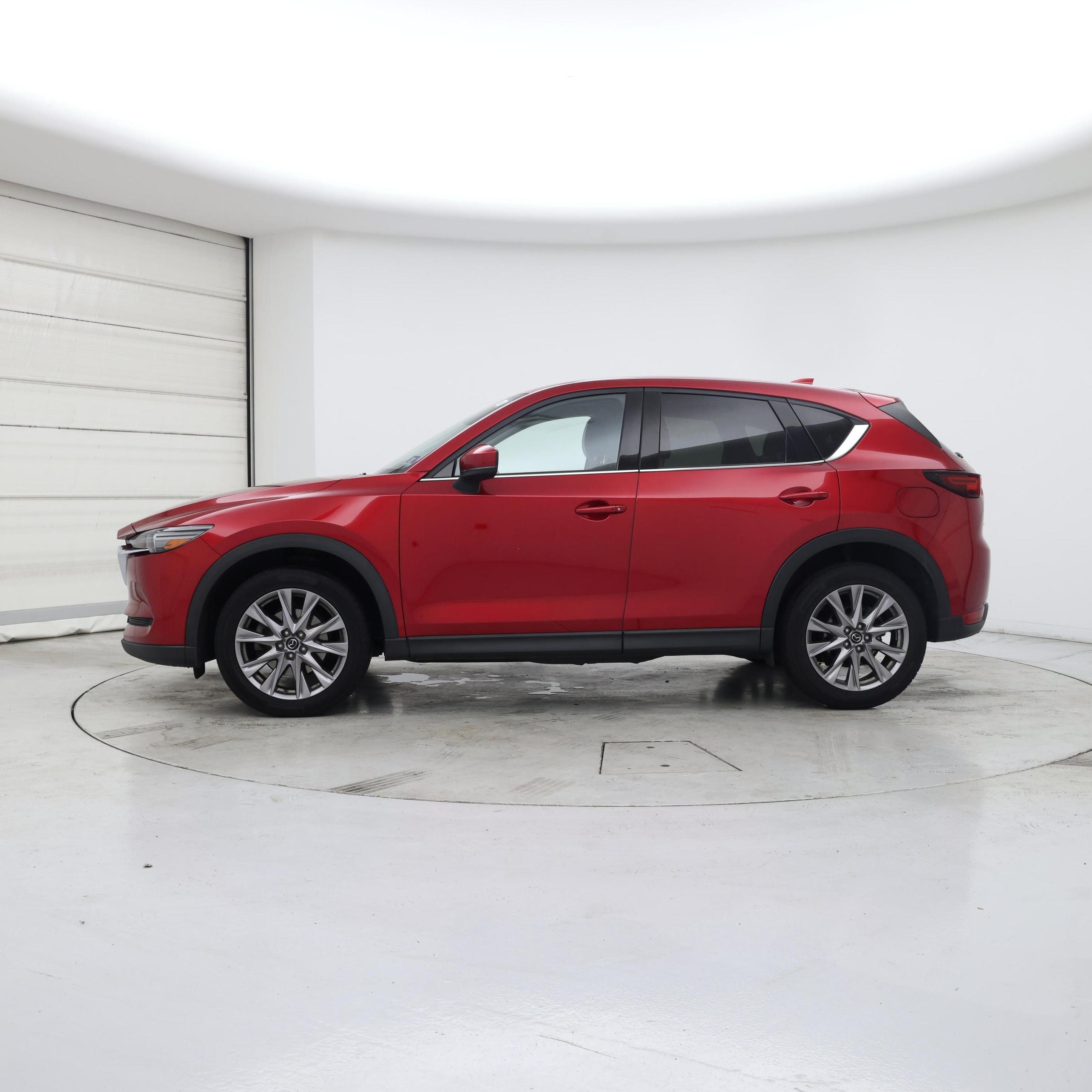 Thumbnail: 2019 Mazda CX-5 - 3
