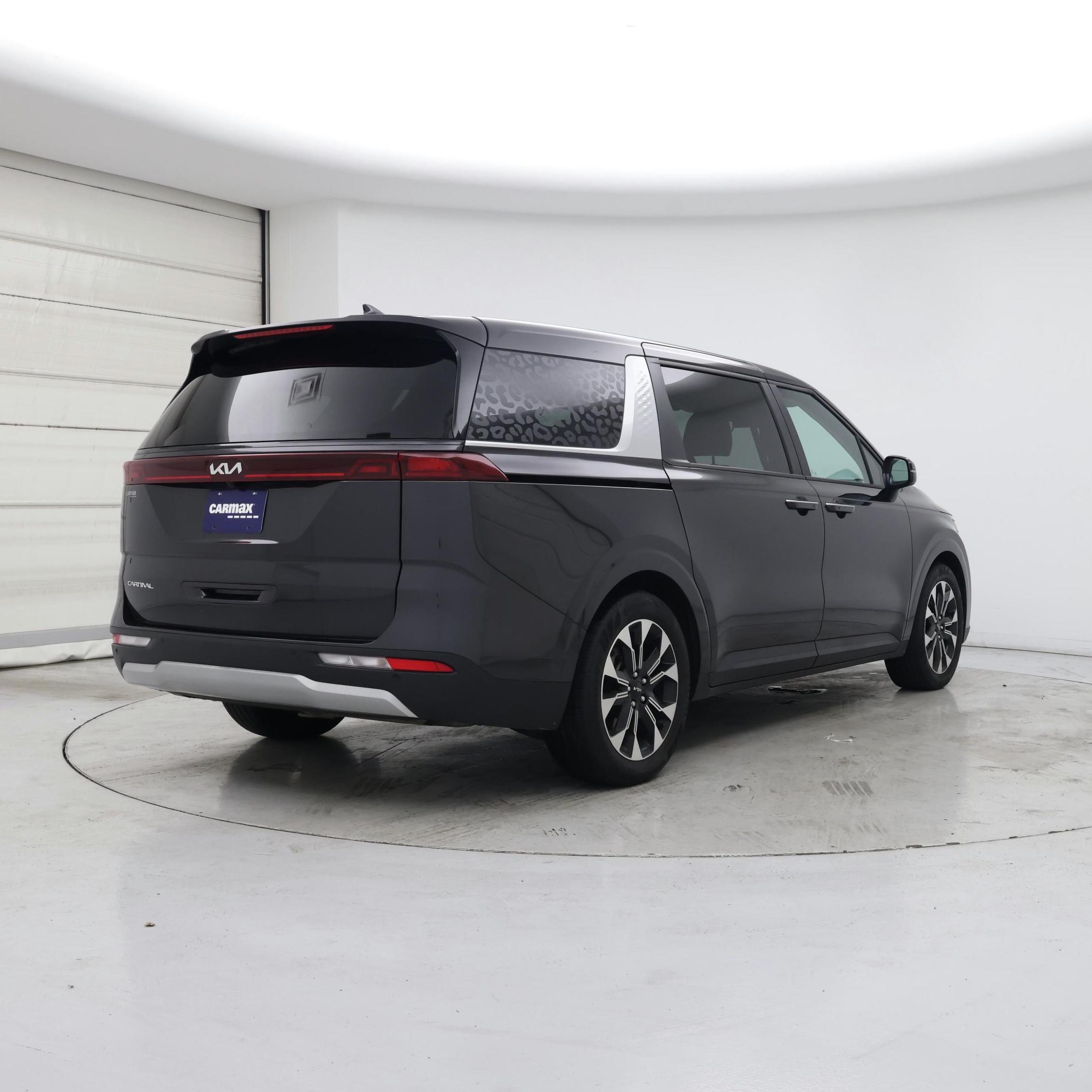 Thumbnail: 2024 Kia Carnival - 8