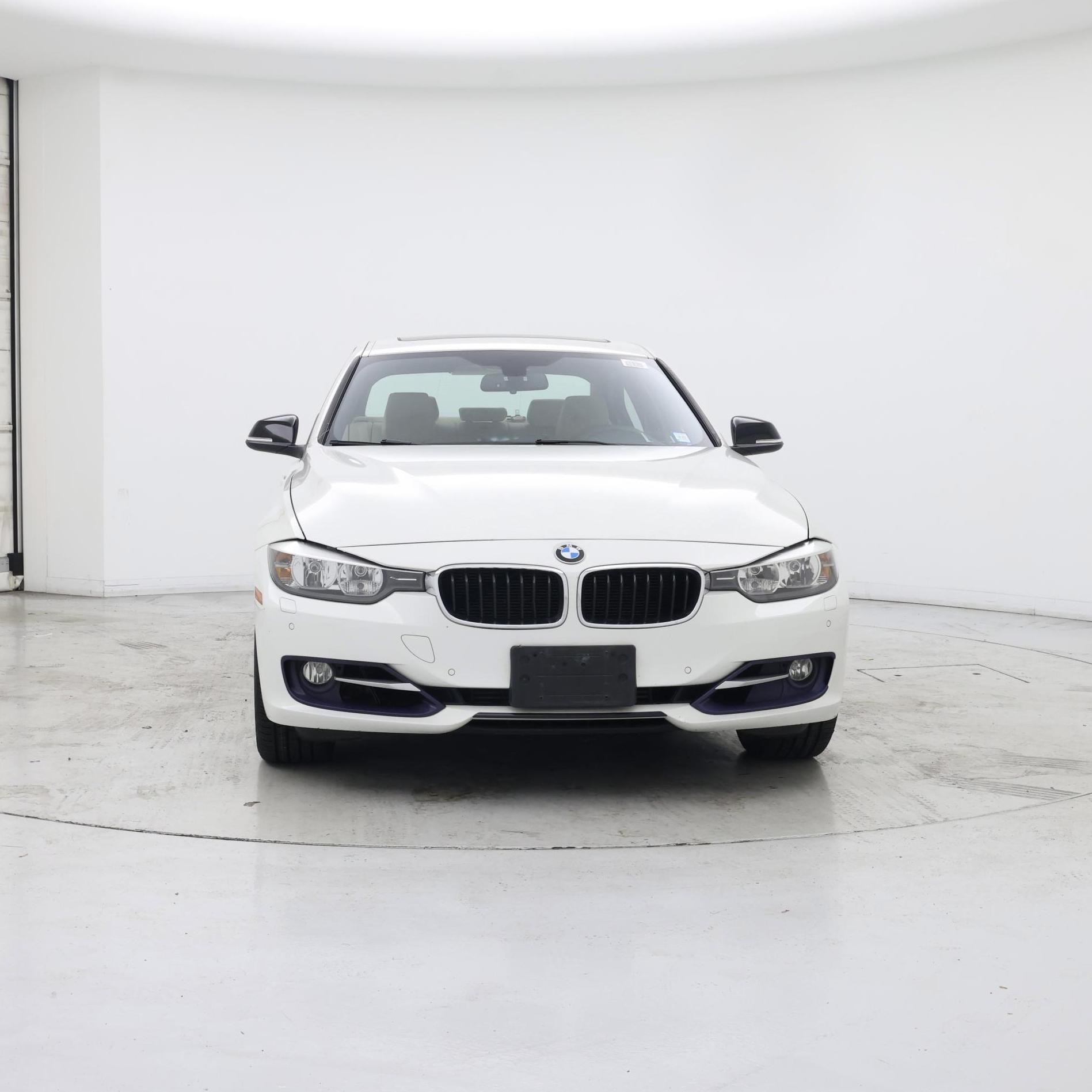 Thumbnail: 2015 BMW 3 Series - 5