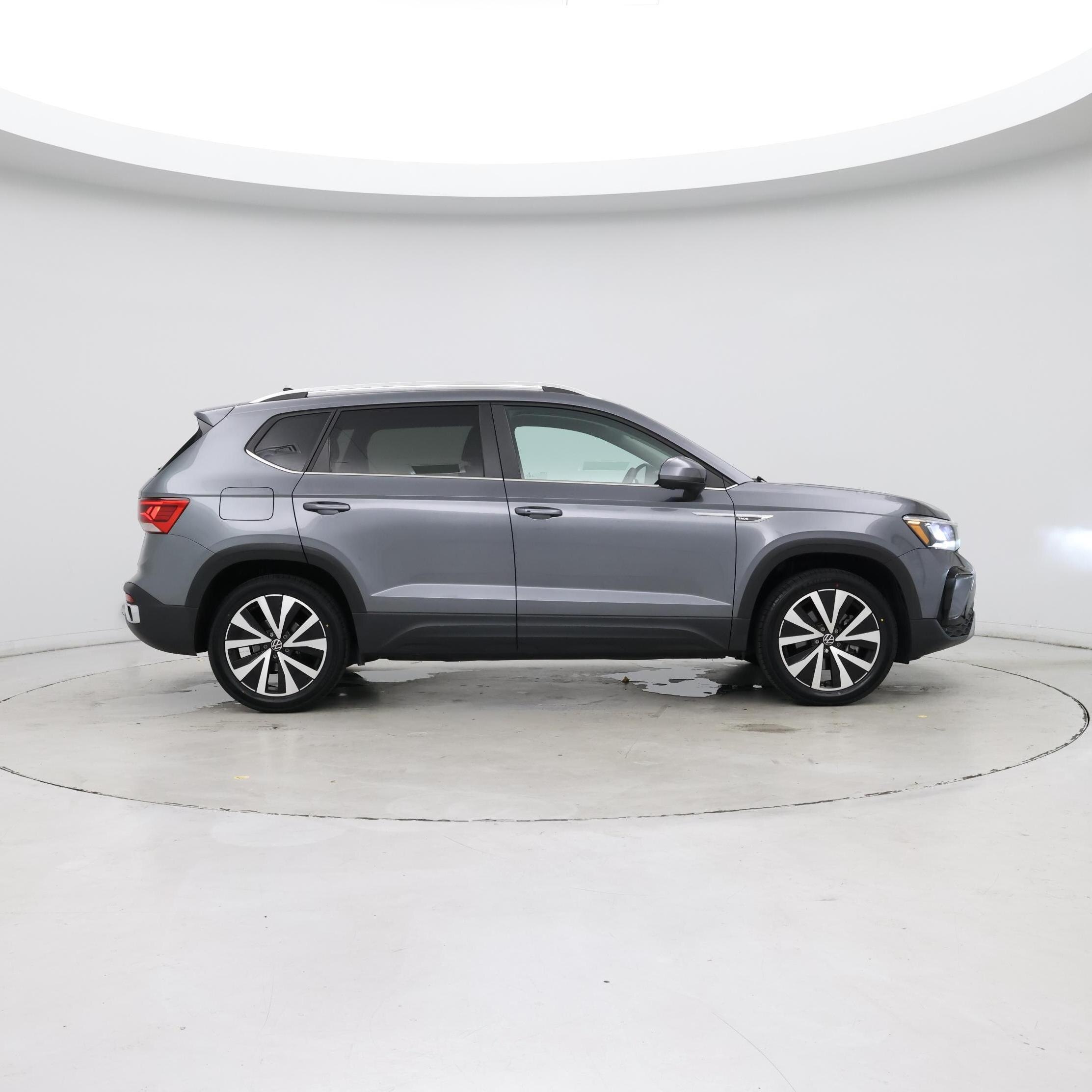Thumbnail: 2022 Volkswagen Taos - 7