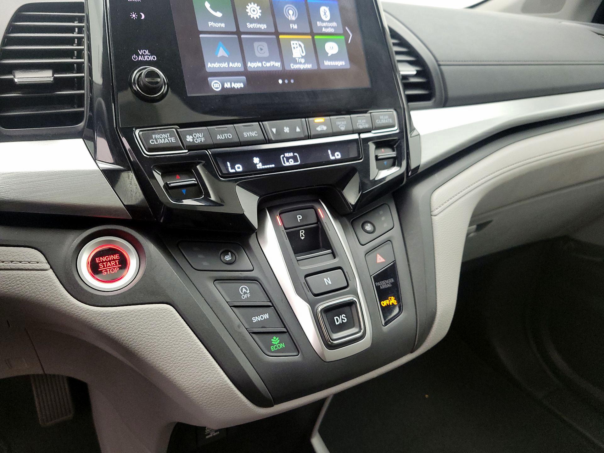 Thumbnail: 2020 Honda Odyssey - 16