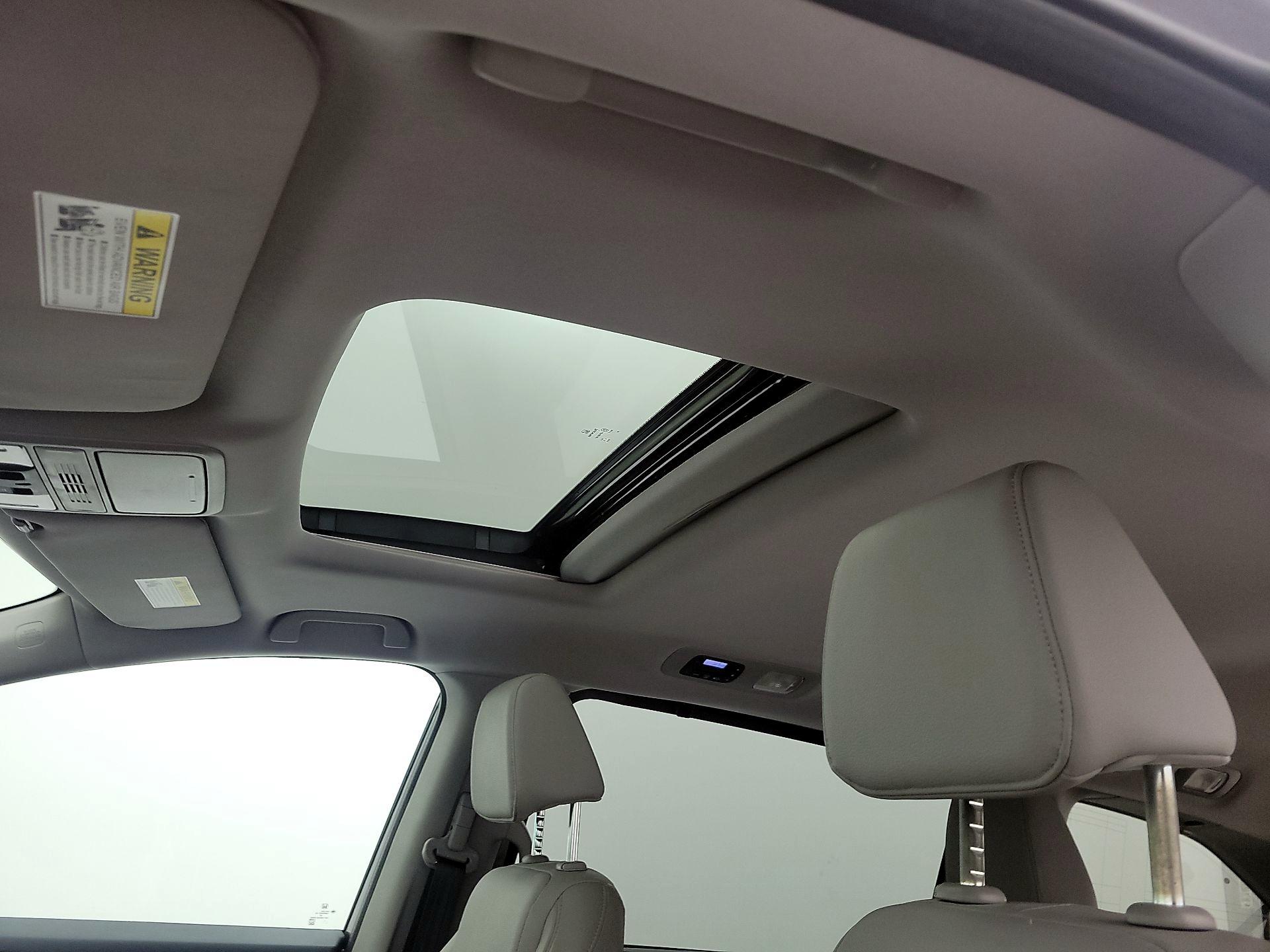 Thumbnail: 2020 Honda Odyssey - 18