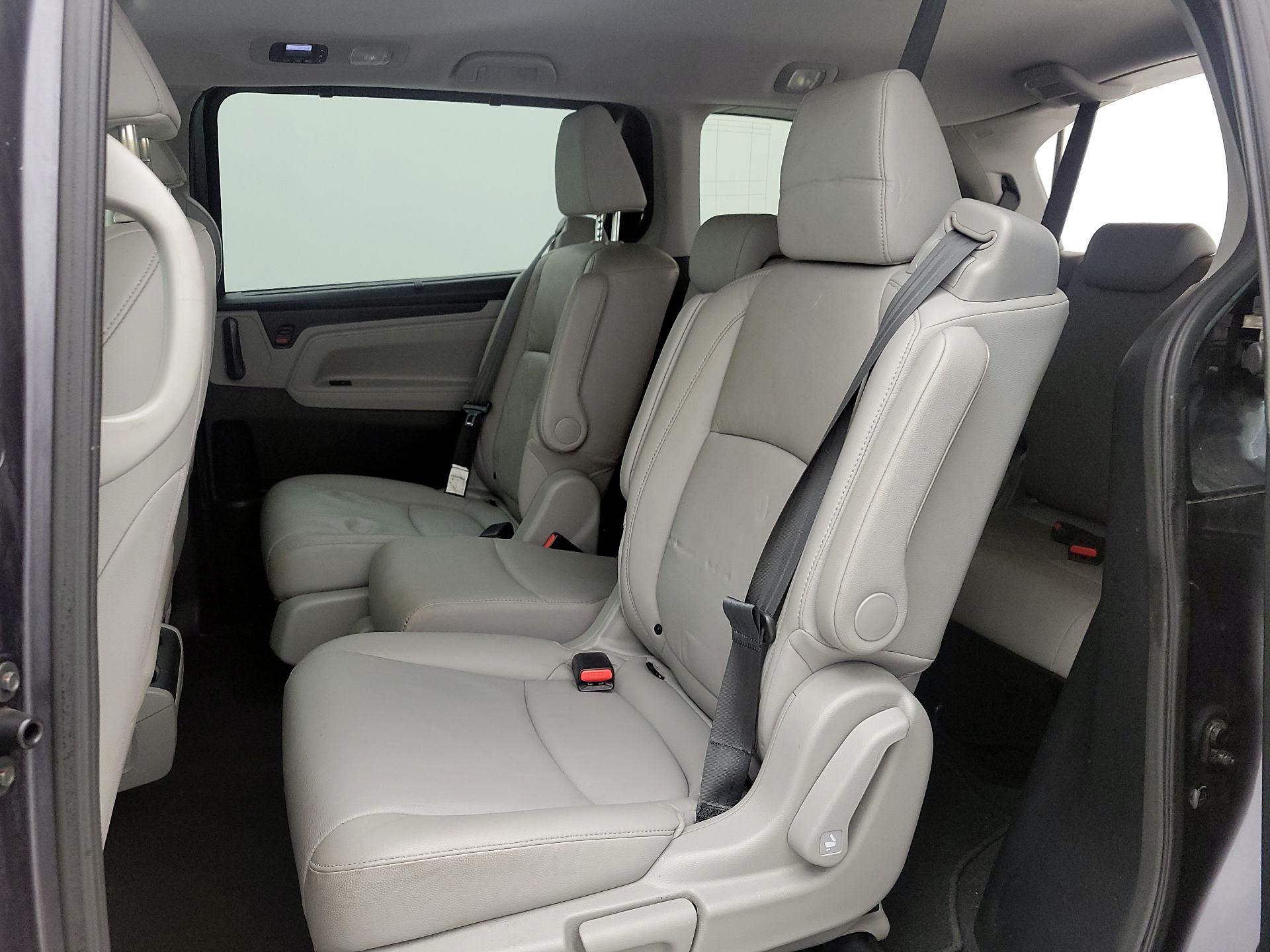 Thumbnail: 2020 Honda Odyssey - 19