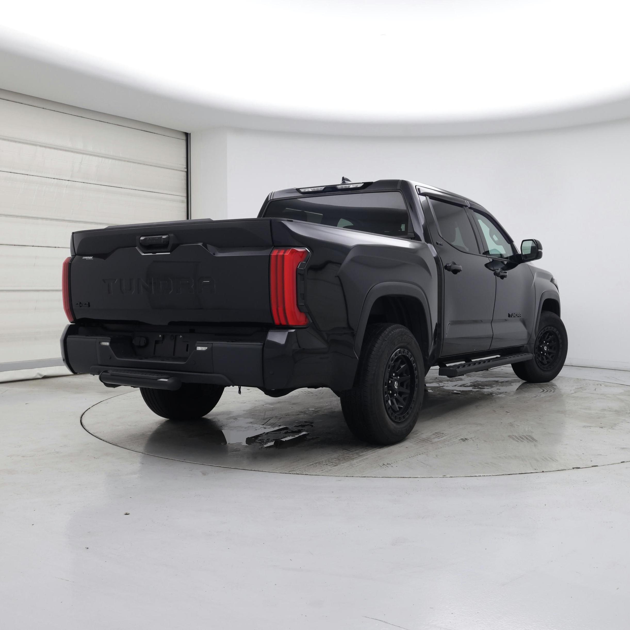 Thumbnail: 2023 Toyota Tundra - 8