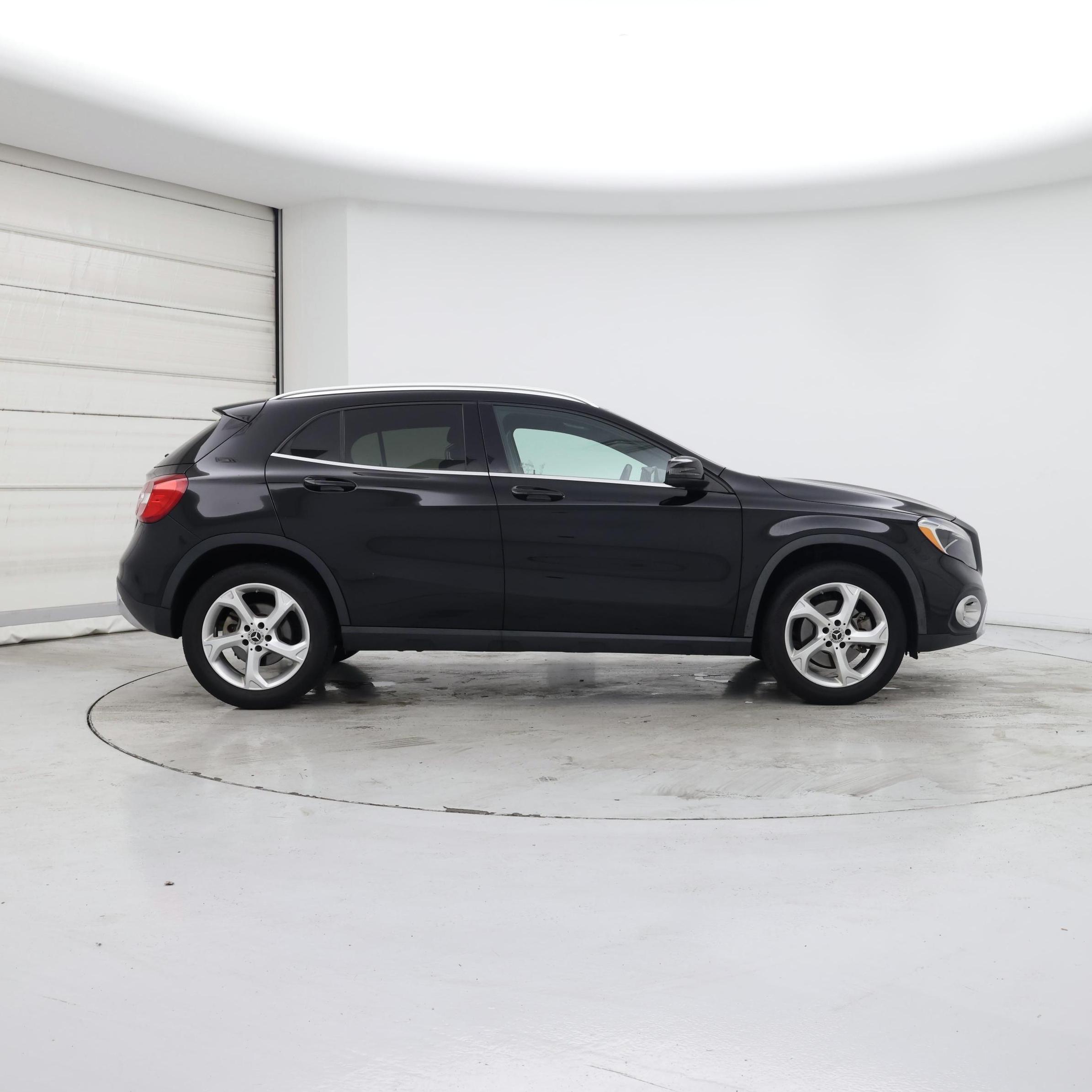 Thumbnail: 2018 Mercedes-Benz GLA - 7