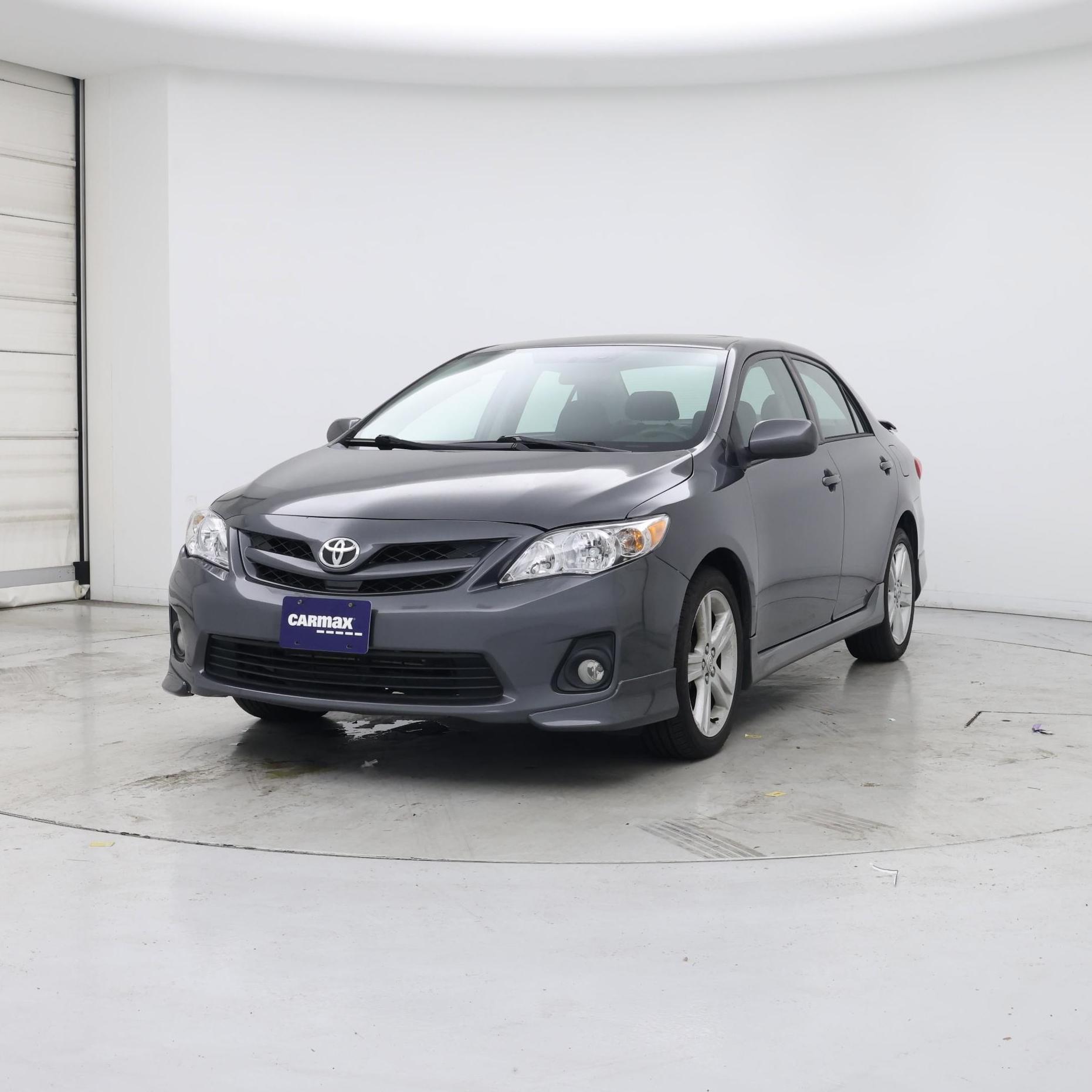 Thumbnail: 2013 Toyota Corolla - 4