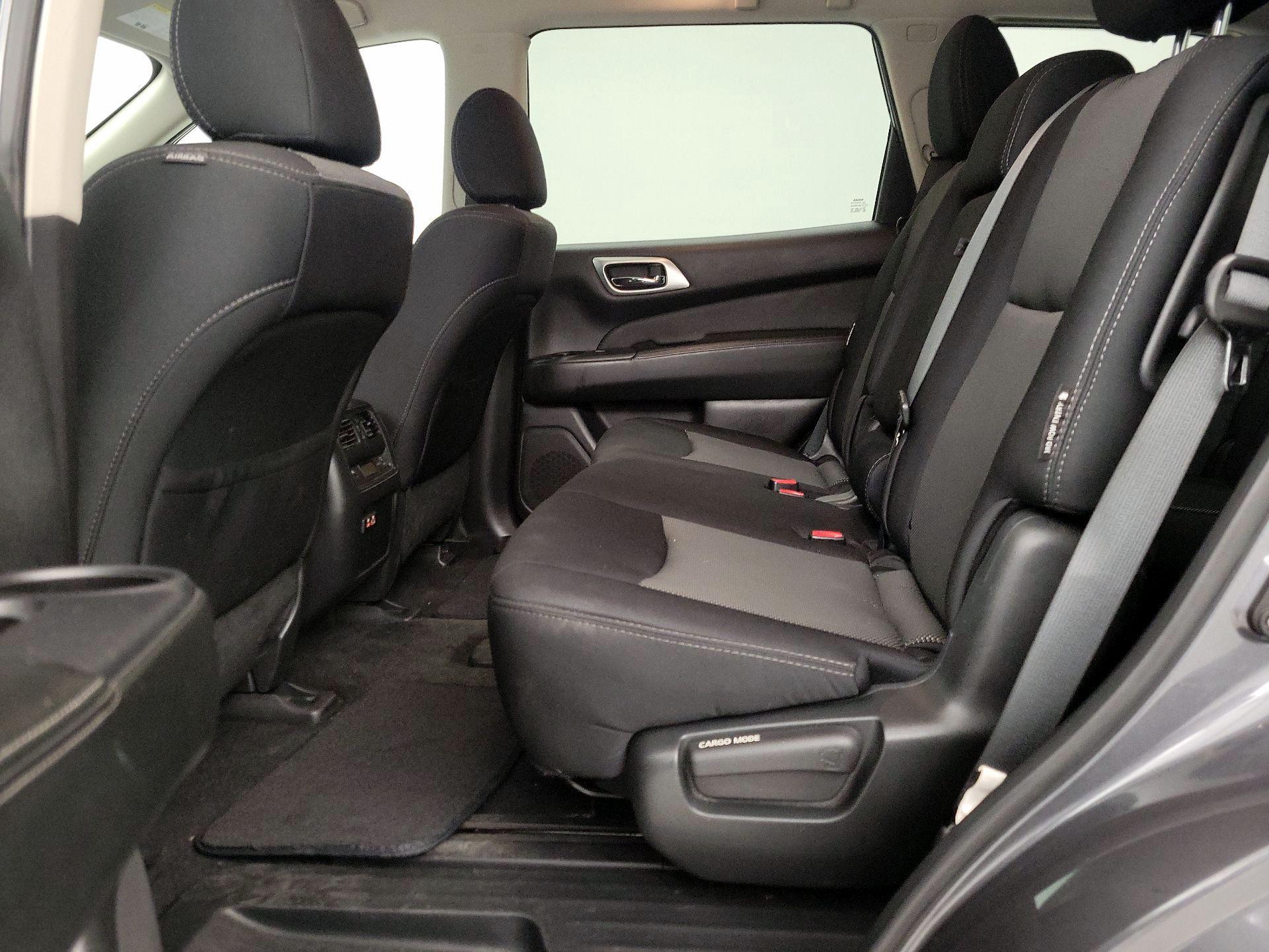Thumbnail: 2019 Nissan Pathfinder - 19