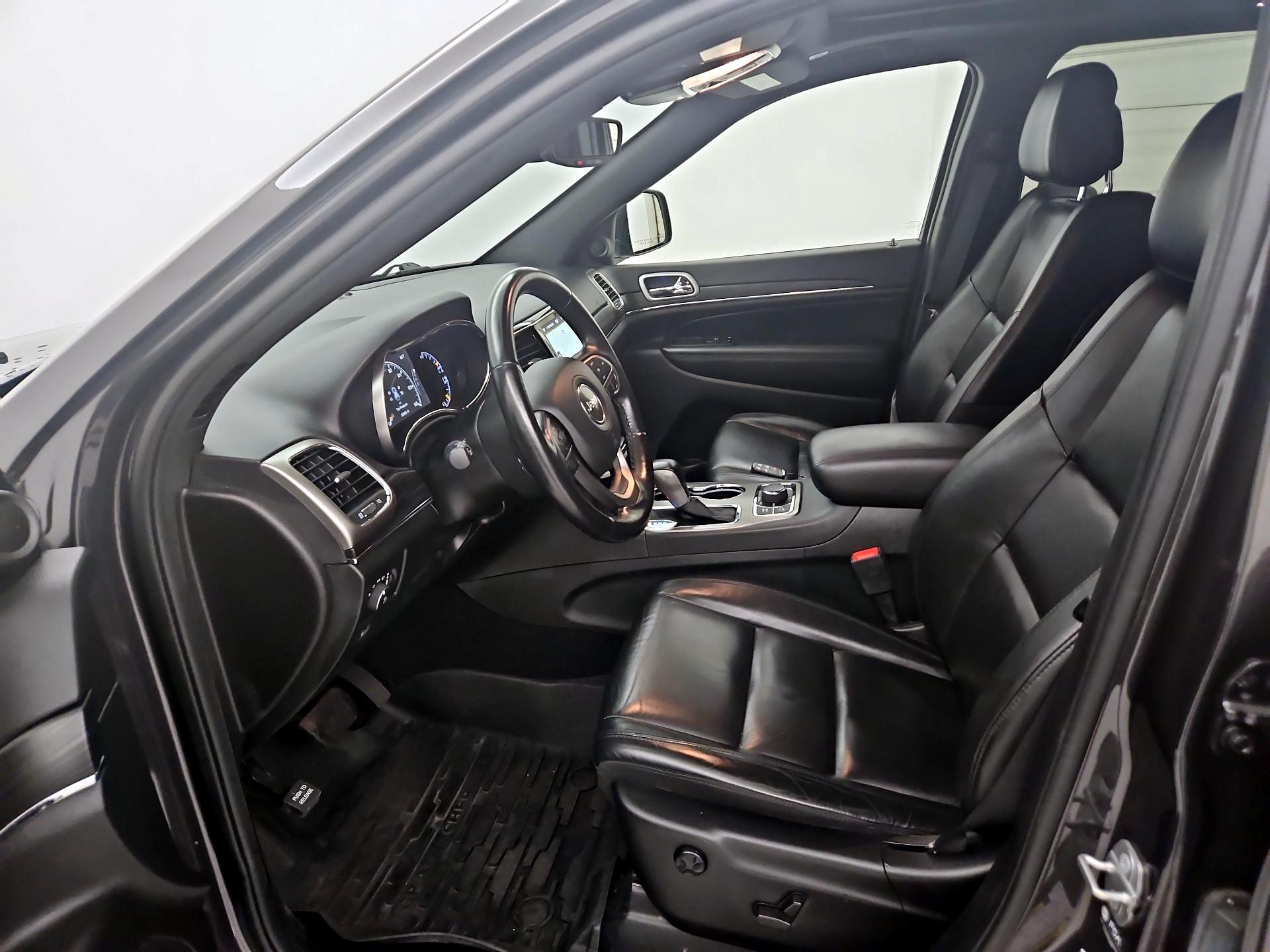 Thumbnail: 2021 Jeep Grand Cherokee - 11