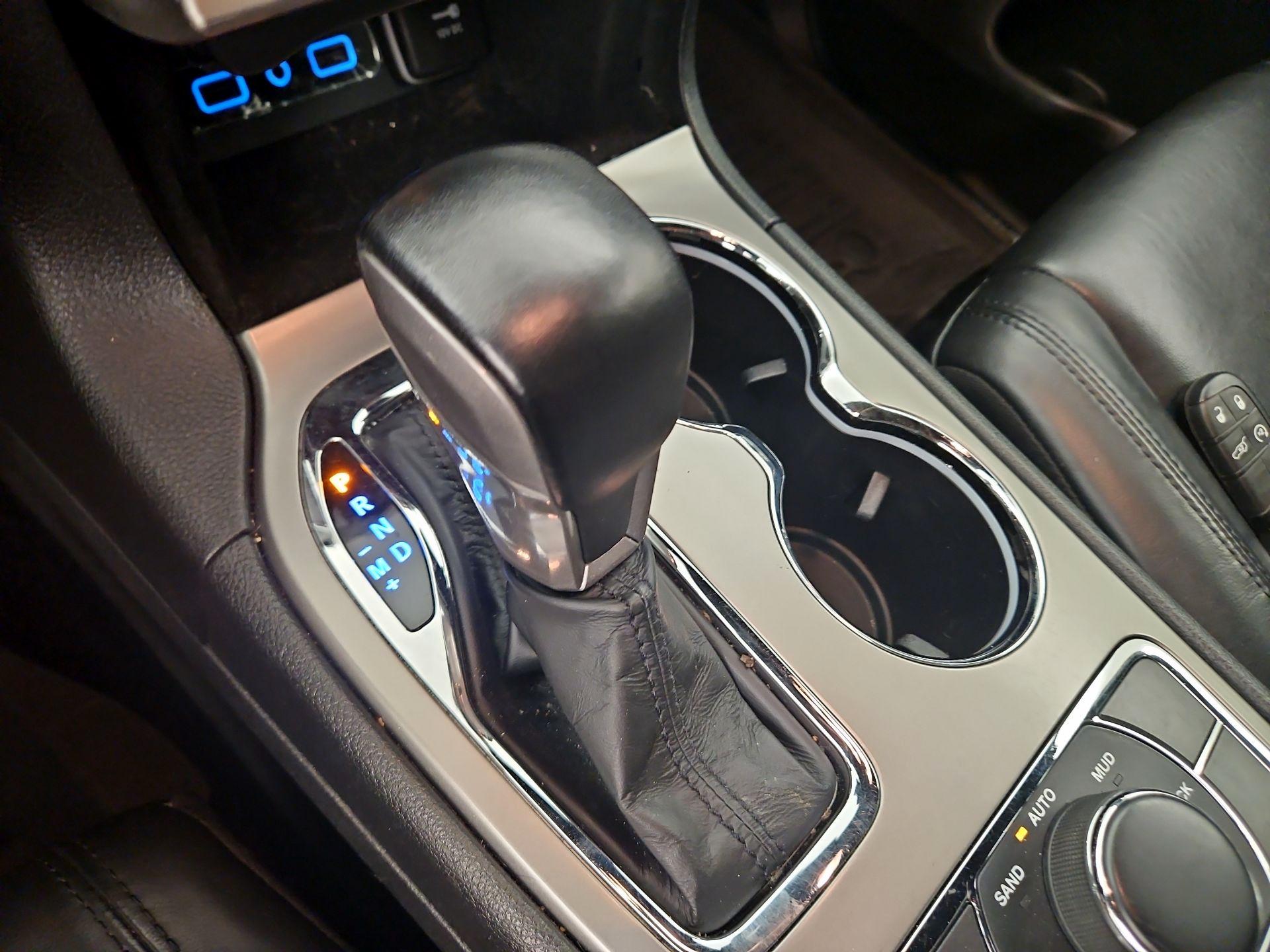 Thumbnail: 2021 Jeep Grand Cherokee - 18