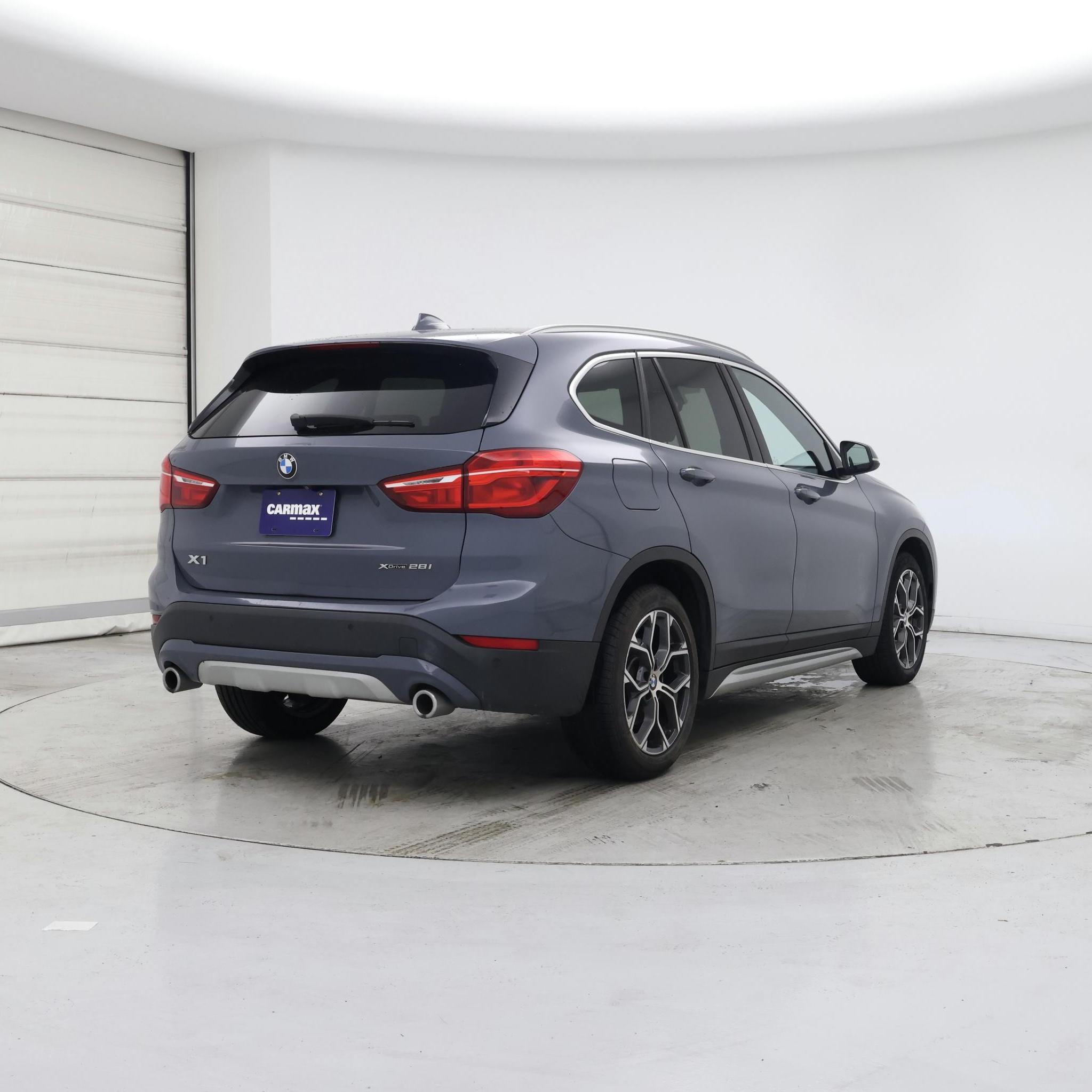 Thumbnail: 2020 BMW X1 - 8