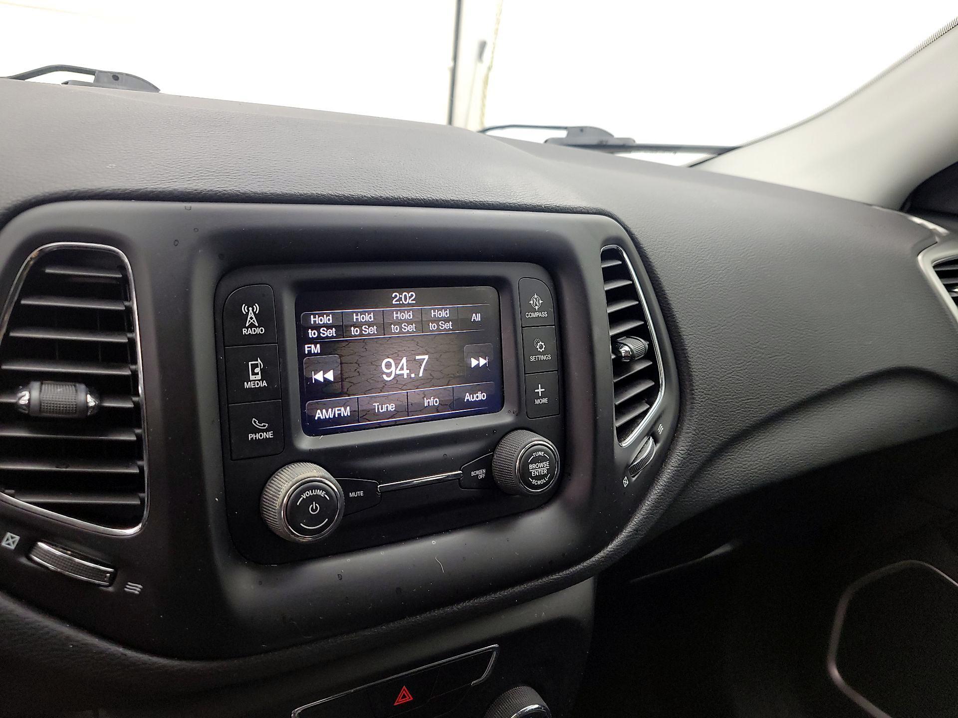 Thumbnail: 2018 Jeep Compass - 15