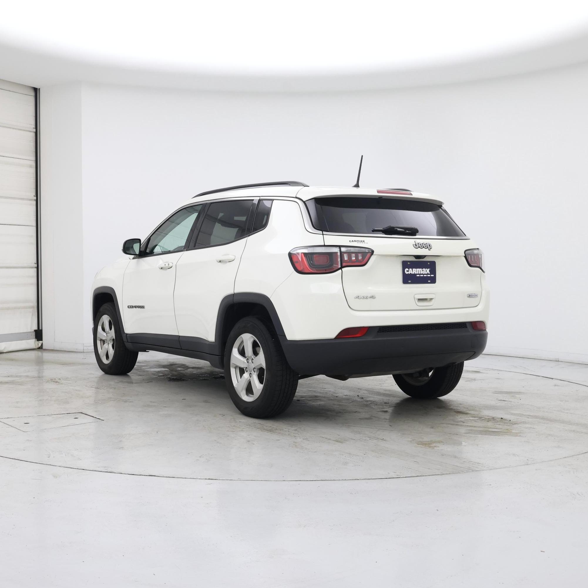 Thumbnail: 2018 Jeep Compass - 2