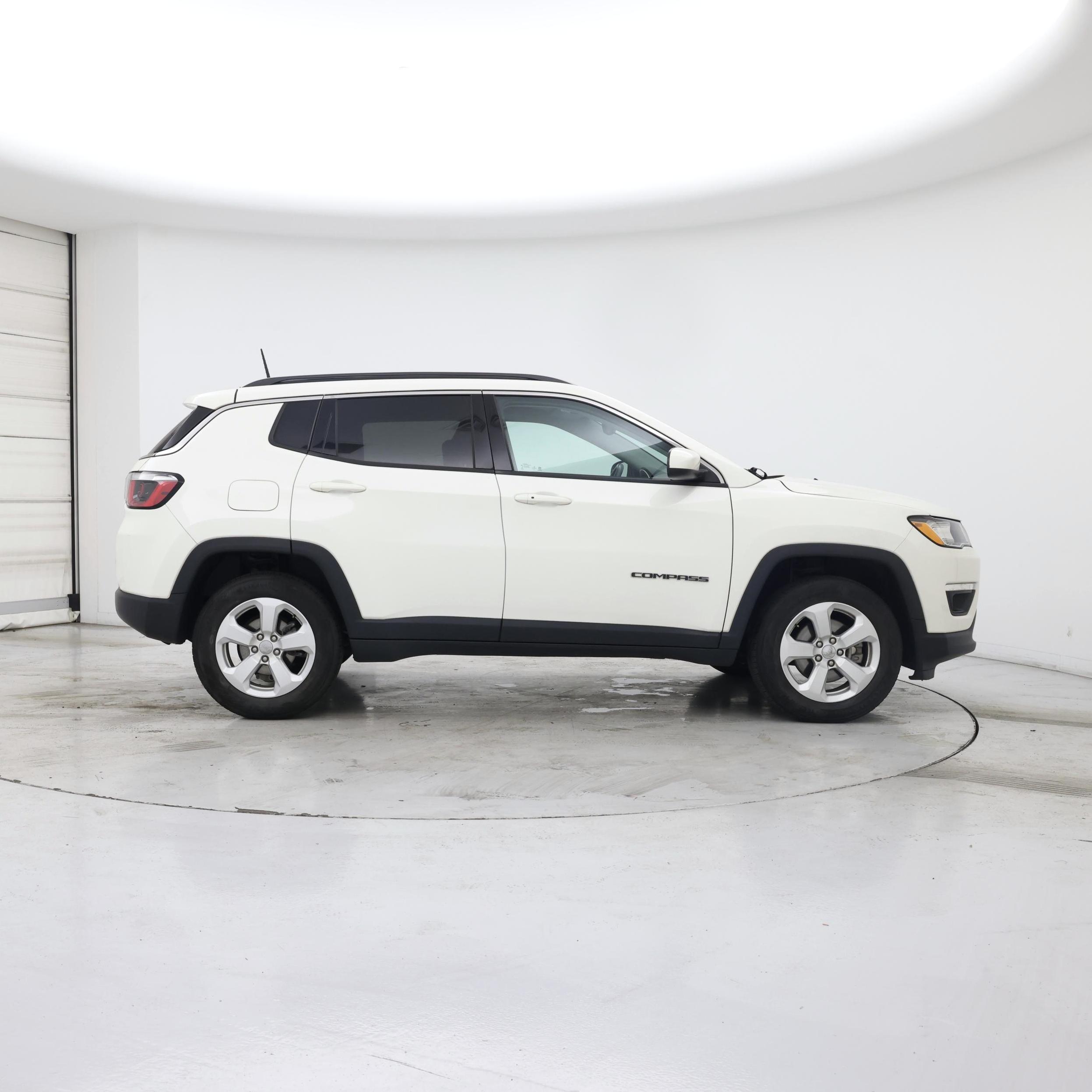 Thumbnail: 2018 Jeep Compass - 7